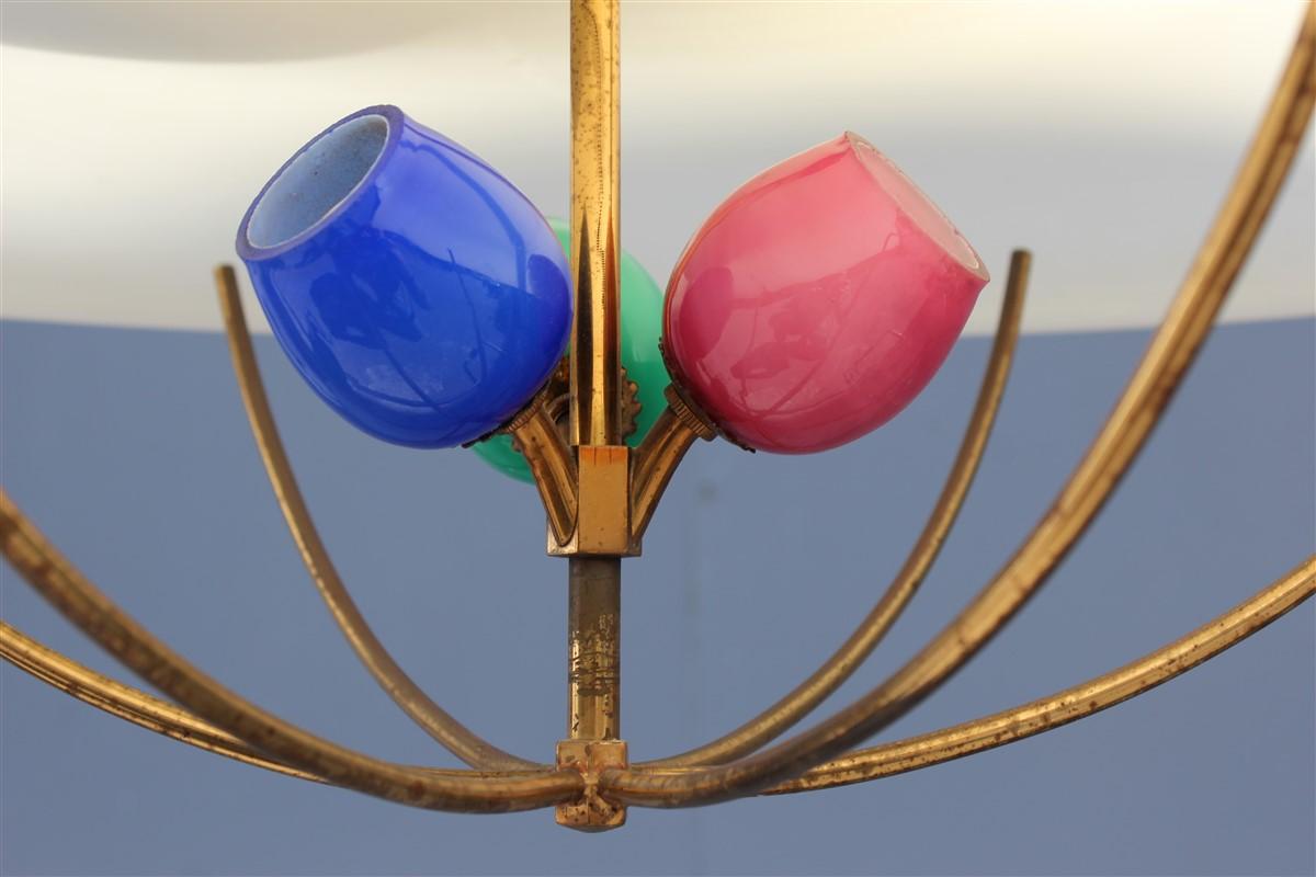 Metà XX secolo Lampadario rotondo del Medioevo Seguso Design Vetro colorato 1950s Ottone Oro in vendita