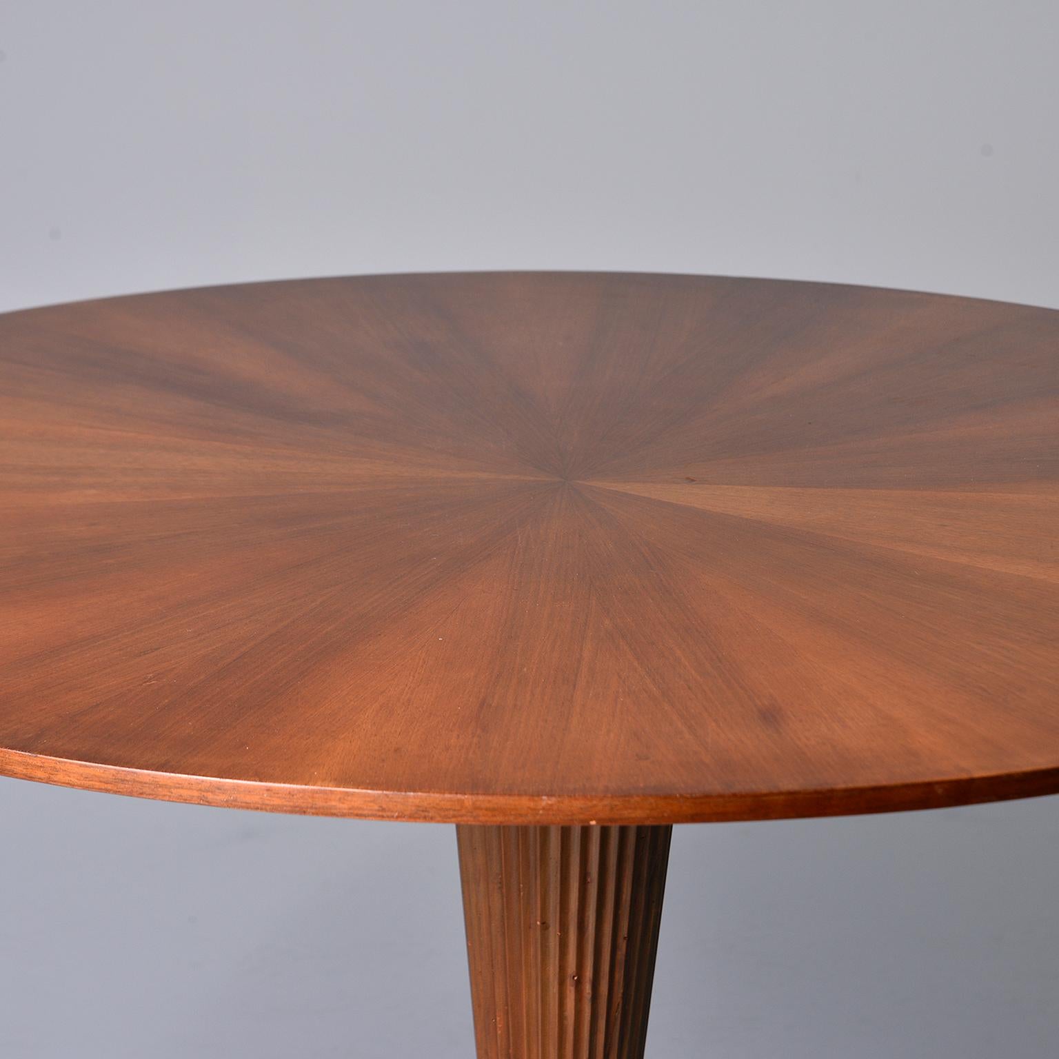 Round Midcentury Italian Table with Brass Feet In Good Condition In Troy, MI