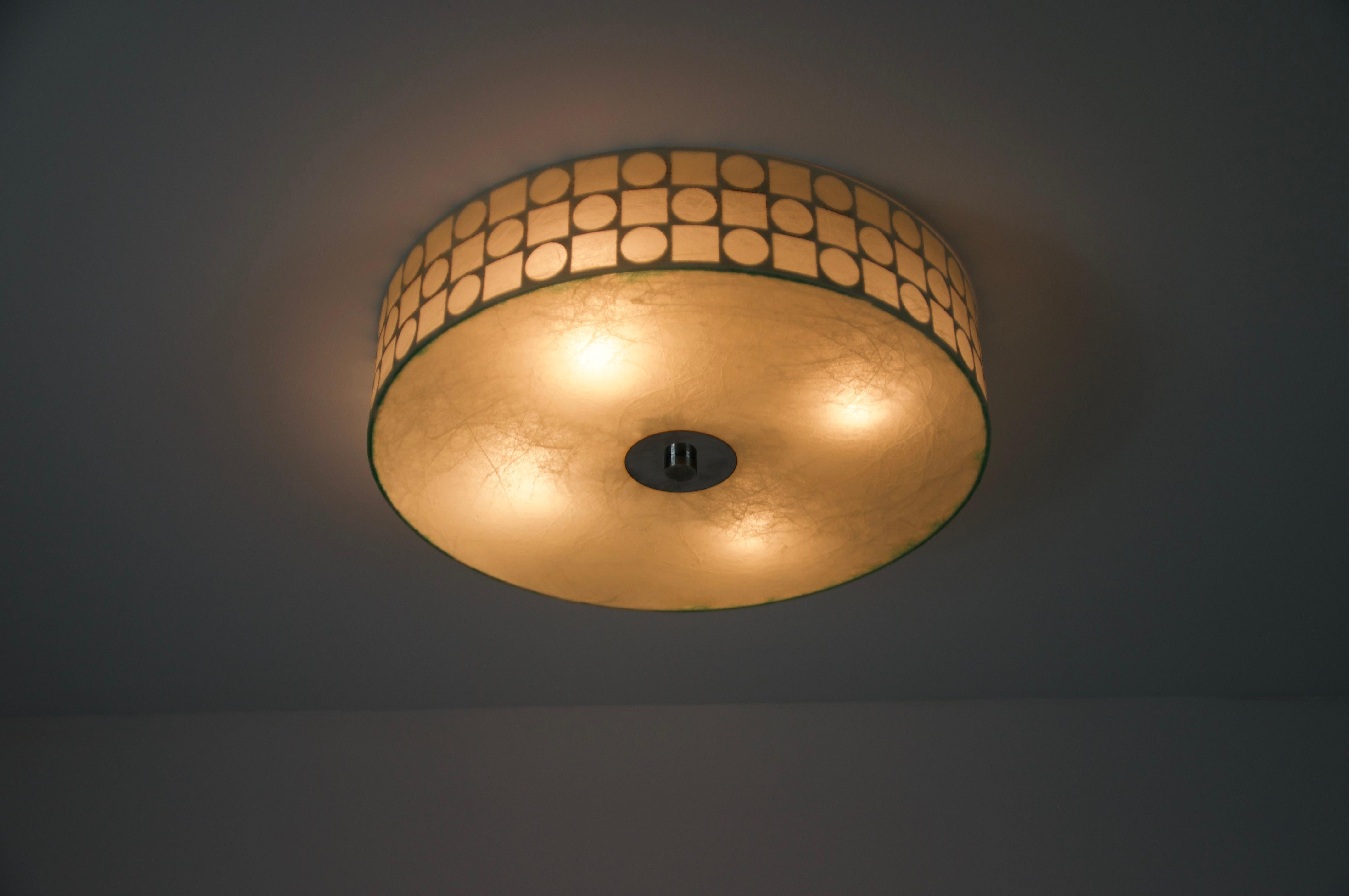 Round Mid-Century Modern Cocoon Flush Mount, 1960s, Italy For Sale 8