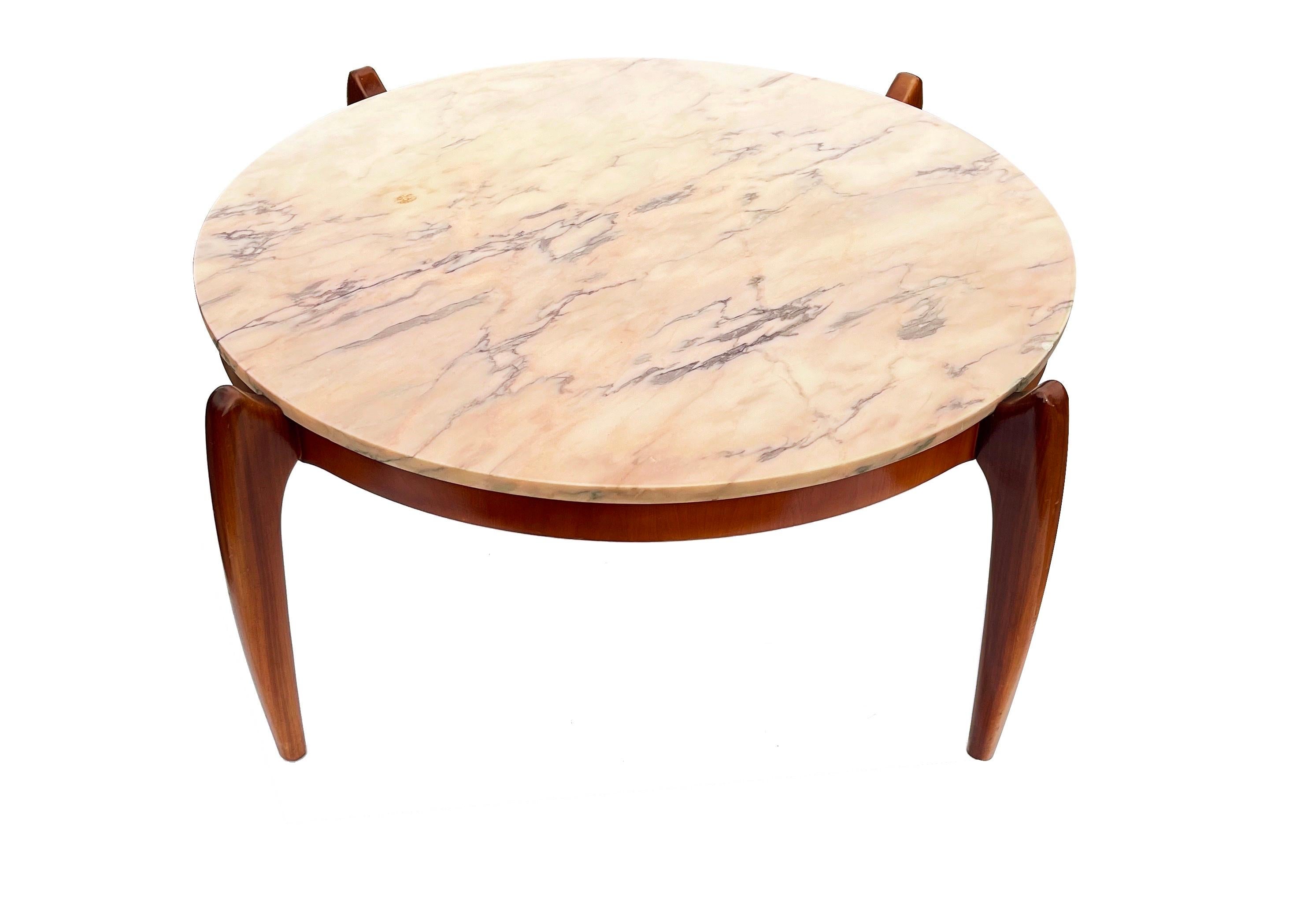 Round Mid-Century Modern Pink Marble Coffee Table, Porto Rosé, 1960s Germany For Sale 1