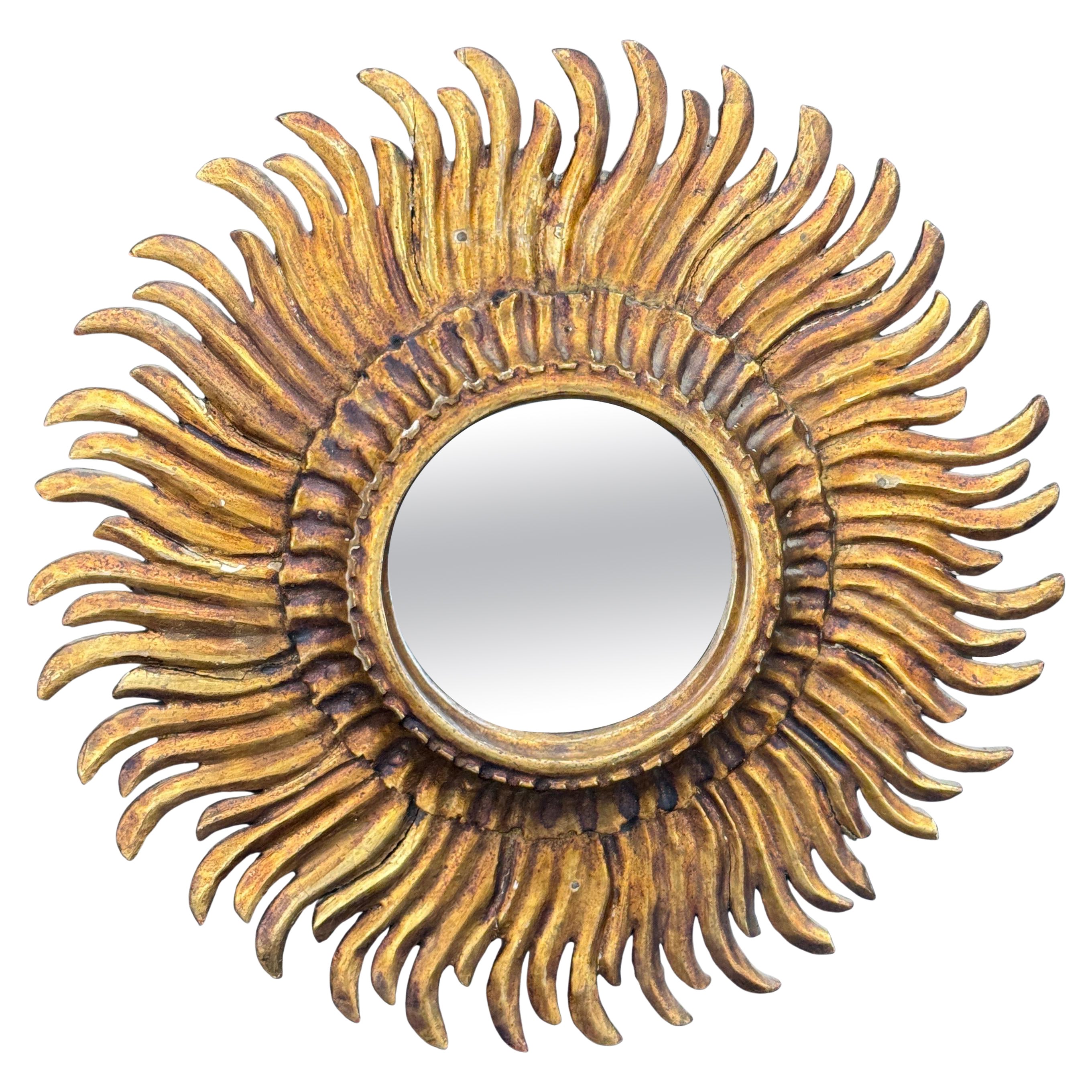 Specchio da parete rotondo a foglia d'oro a raggio di sole di medie dimensioni, Italia