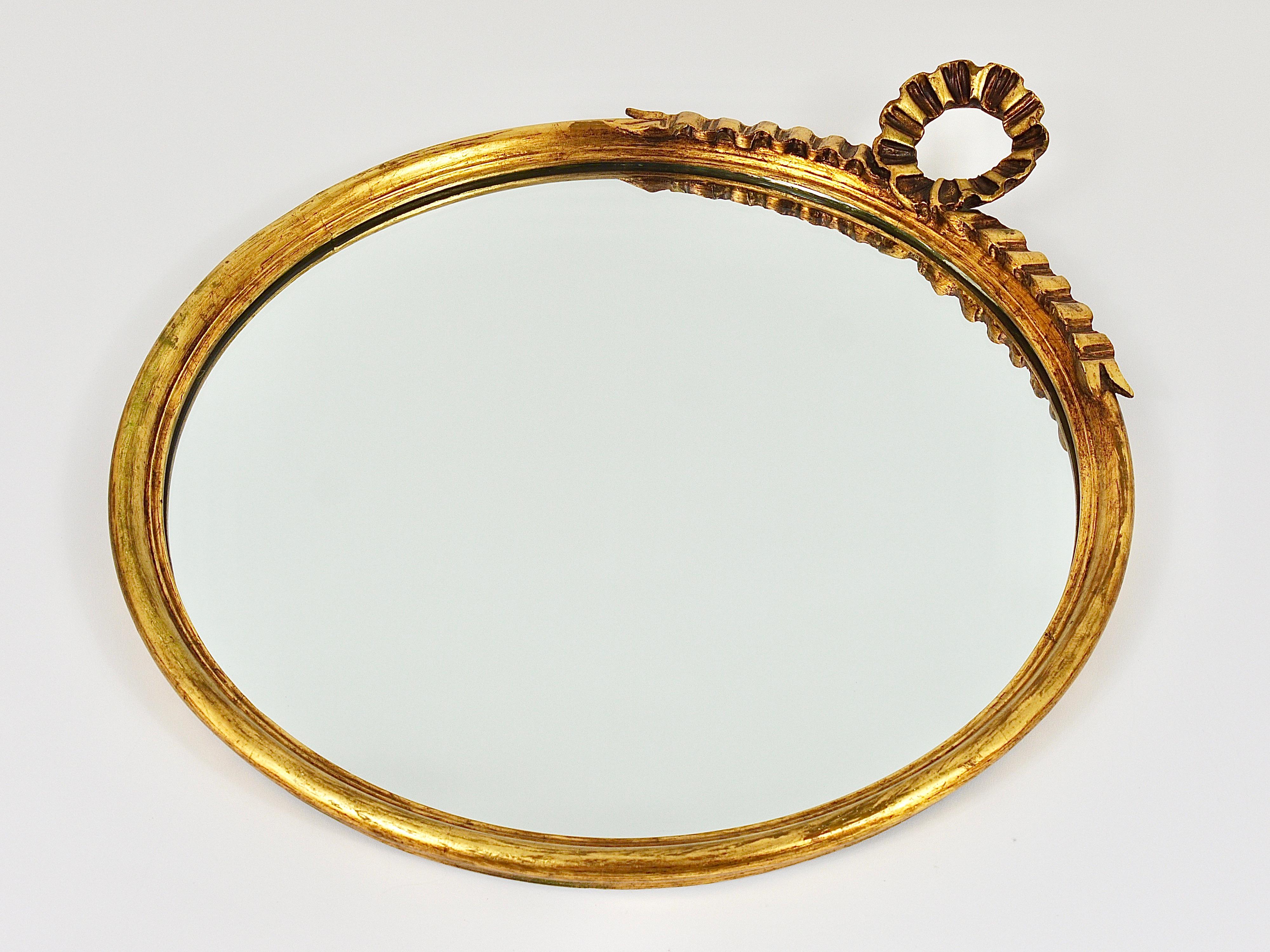 Hand-Carved Round Midcentury Gilt Wood Wall Mirror, C. Allodi & G. Subelli, Italy, 1950s For Sale