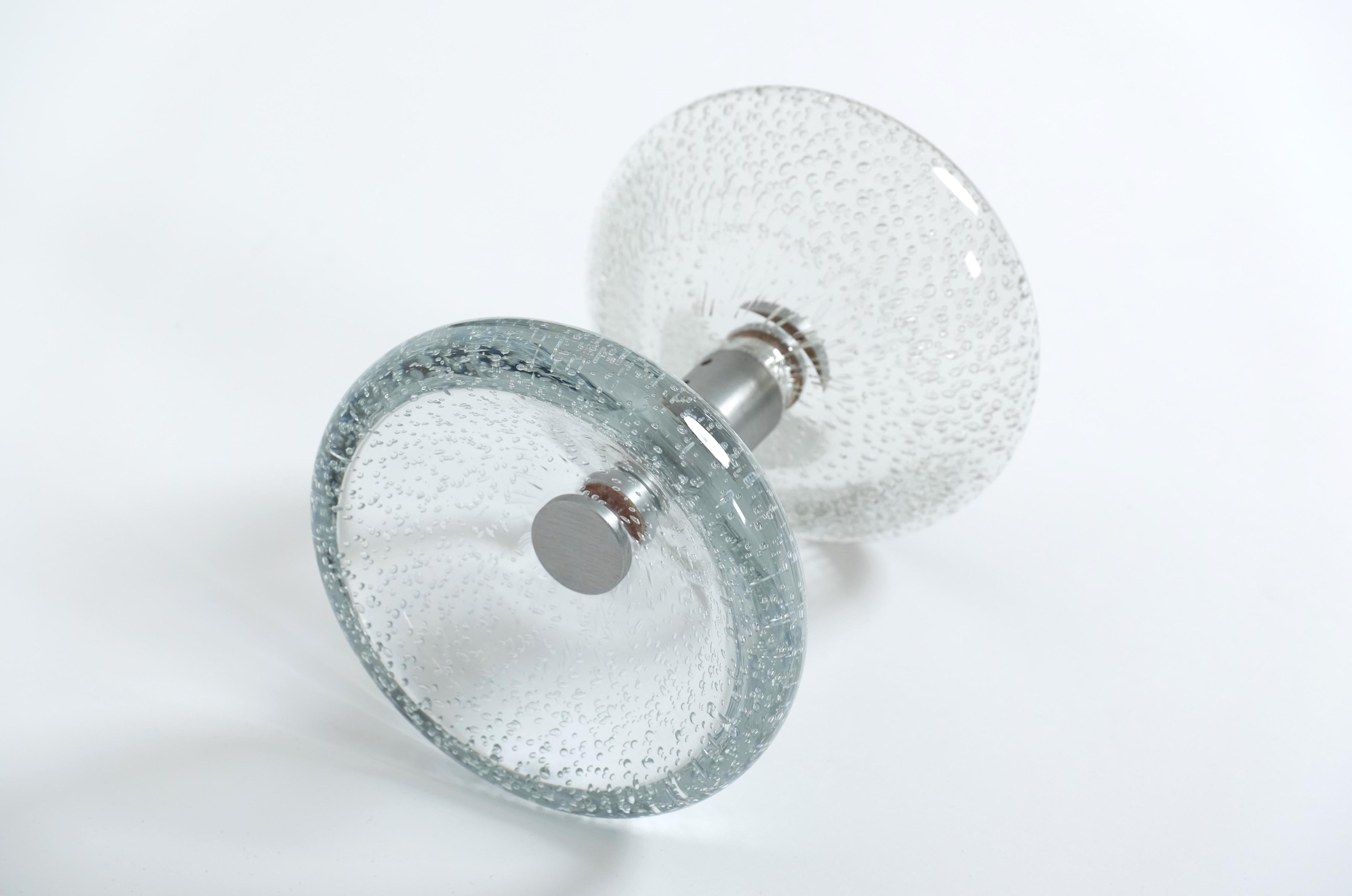 Mid-Century moderno Maniglia rotonda per porta in vetro di Murano a pressione e a tirante Bolle d'aria, Italia 1960s in vendita