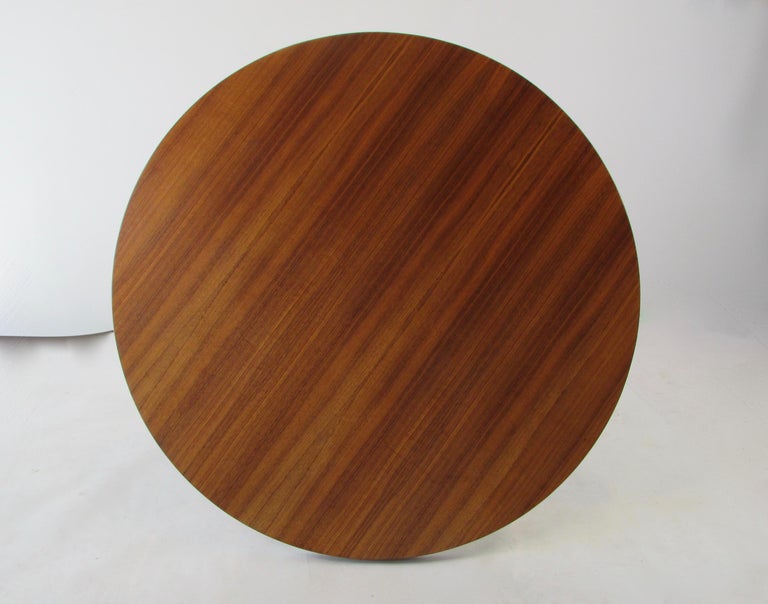 20th Century Round Milo Baughman Style Walnut Coffee Table For Sale