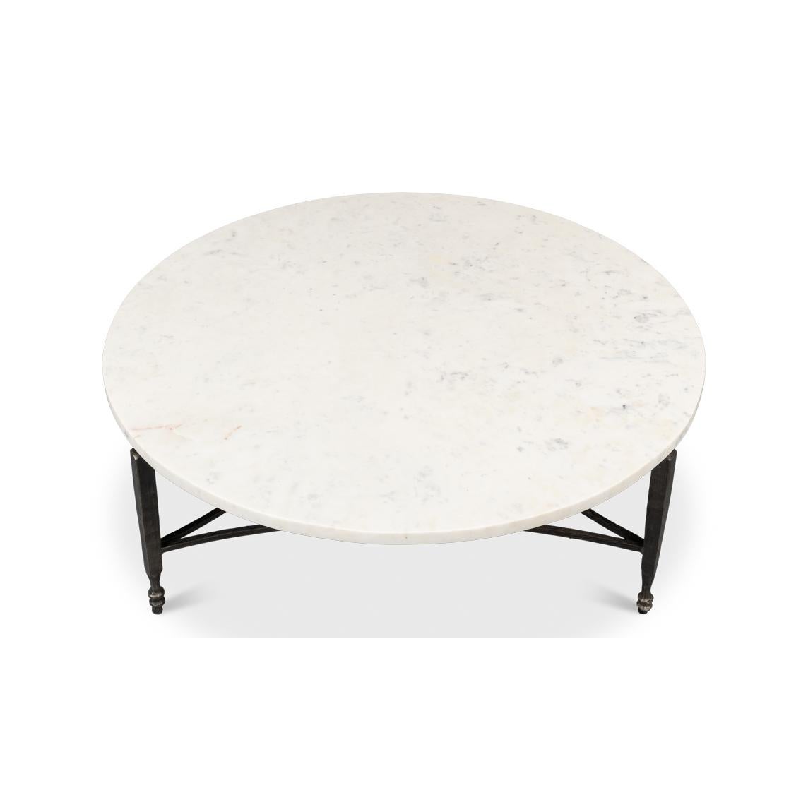 Indien Table basse ronde minimaliste à plateau en marbre en vente