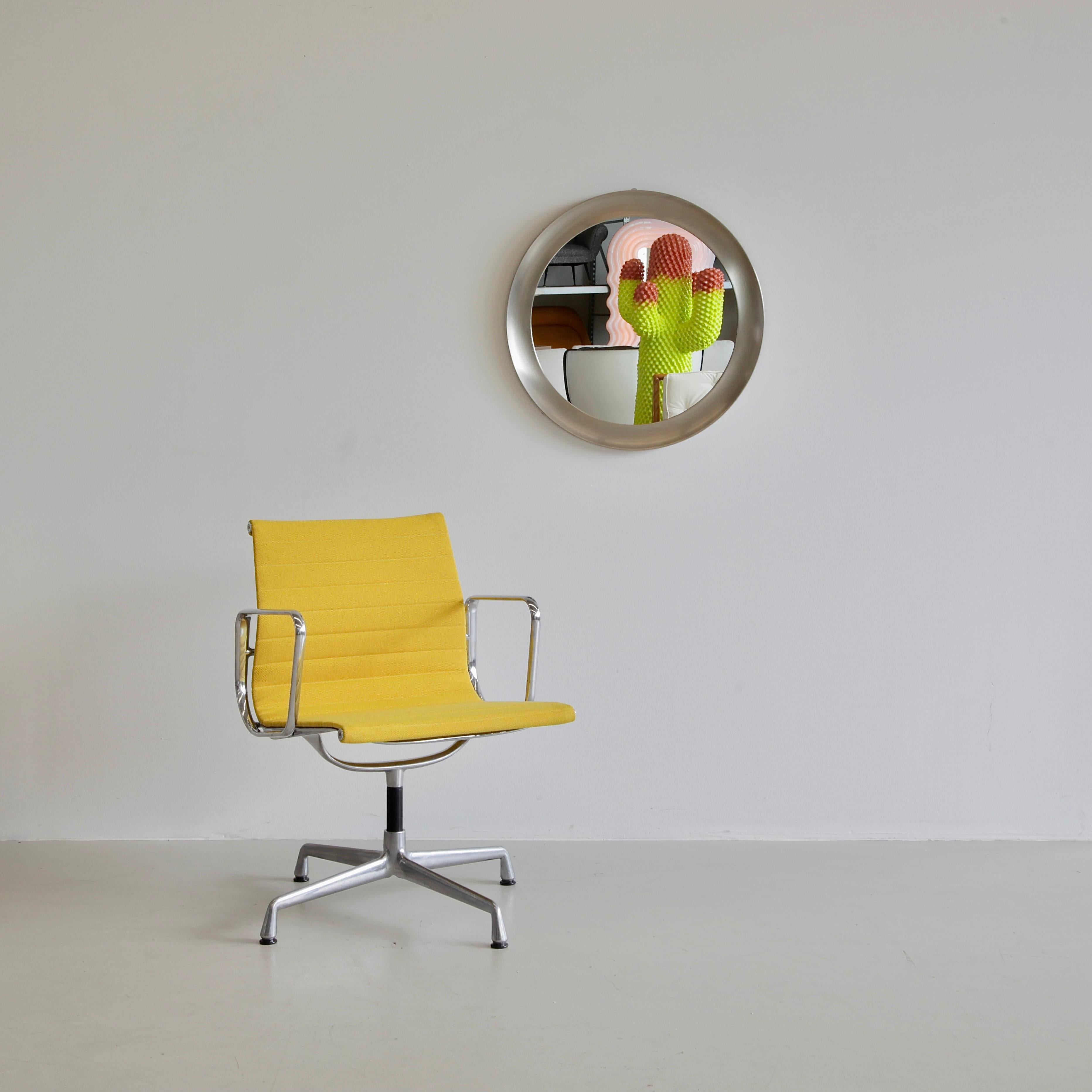 Round Mirror by Sergio Mazza for Artemide In Good Condition In Berlin, Berlin