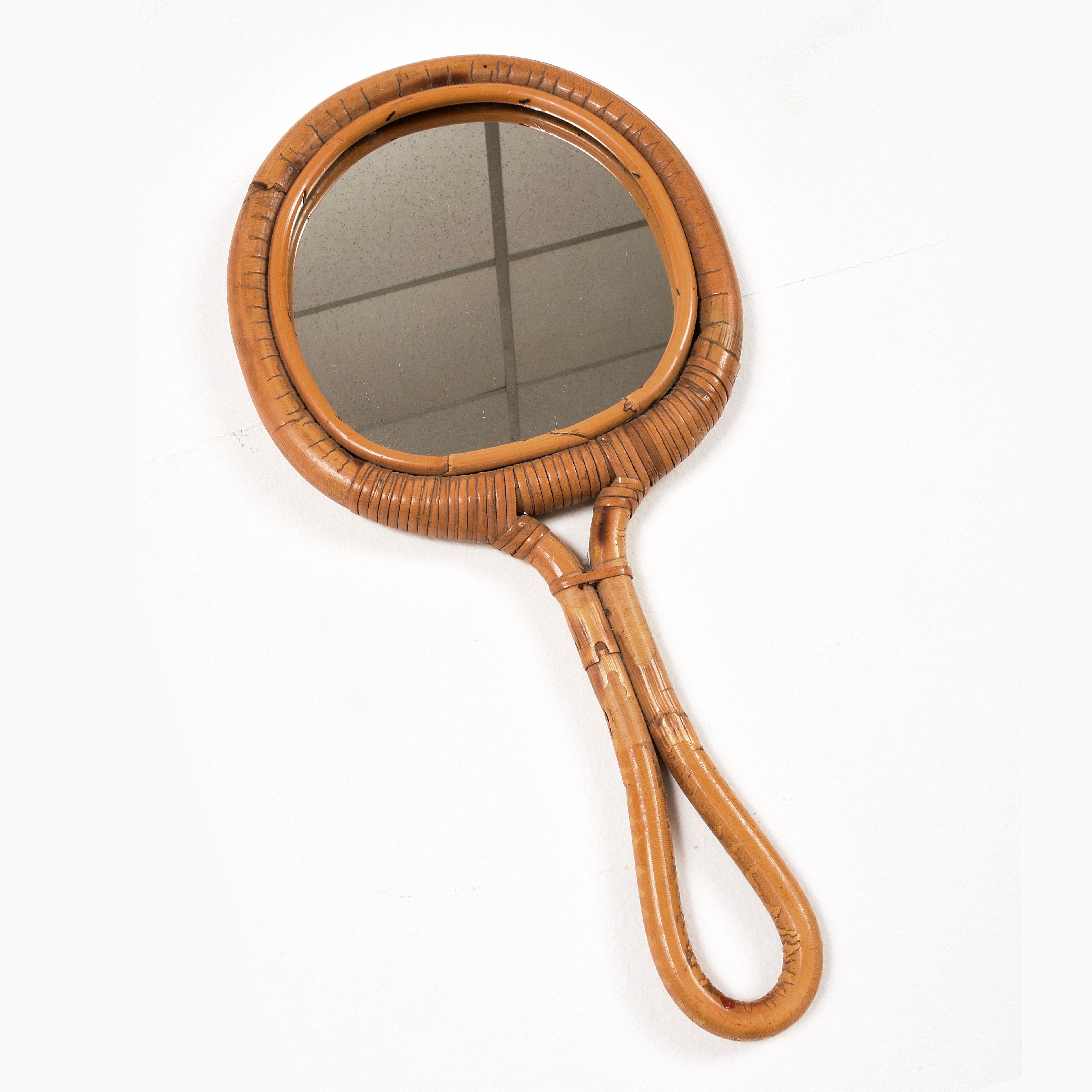Round Mirror, Vintage Rattan Hand Mirror, Franco Albini Style, Italy, 1960s In Good Condition For Sale In Roma, IT