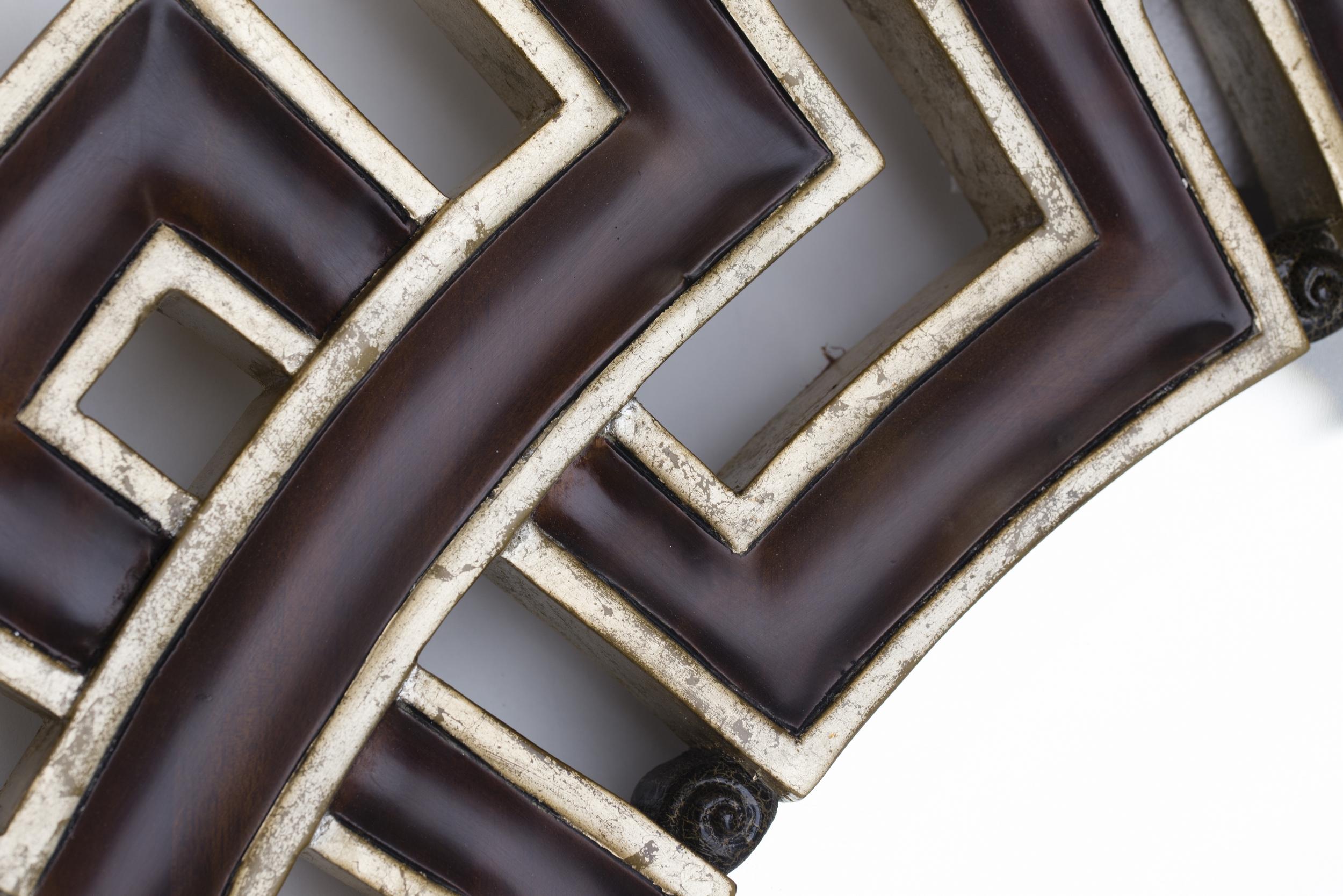 Round mirror with double Greek key frame, Christopher Guy, Singapore, circa 1990 In Good Condition For Sale In Paris, FR