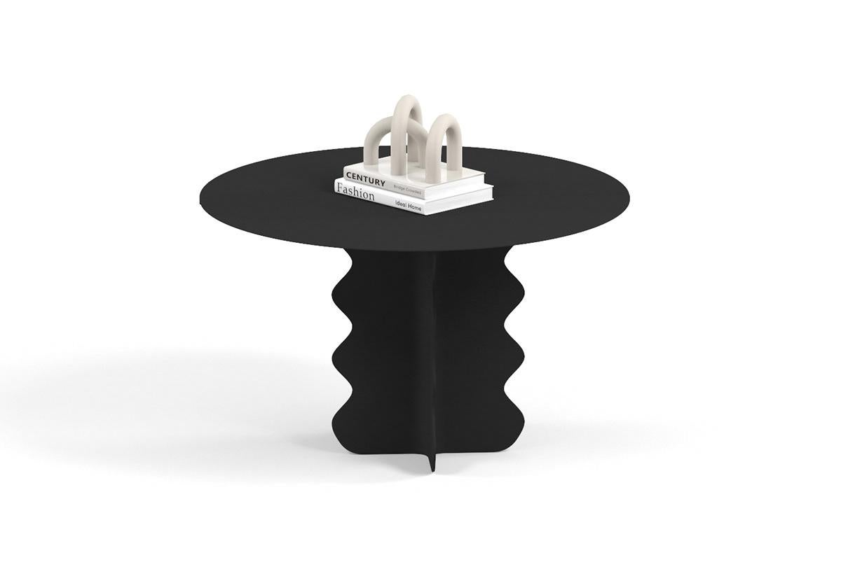 Runder moderner Metall-Couchtisch mit Contemporary Metall Vögel Silhouette Dekor (Metallarbeit) im Angebot