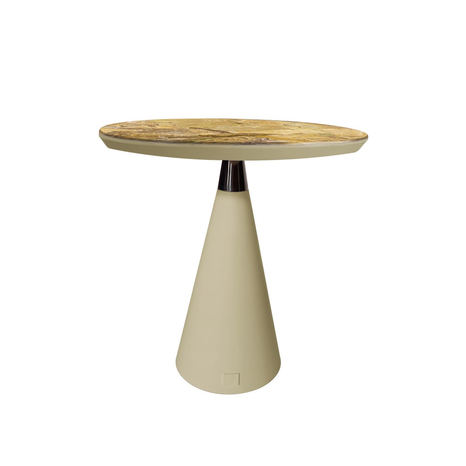 italien Table d'appoint ronde à base en bois et plateau d'art scagliola, fabriquée à la main en Italie par Cupioli en vente