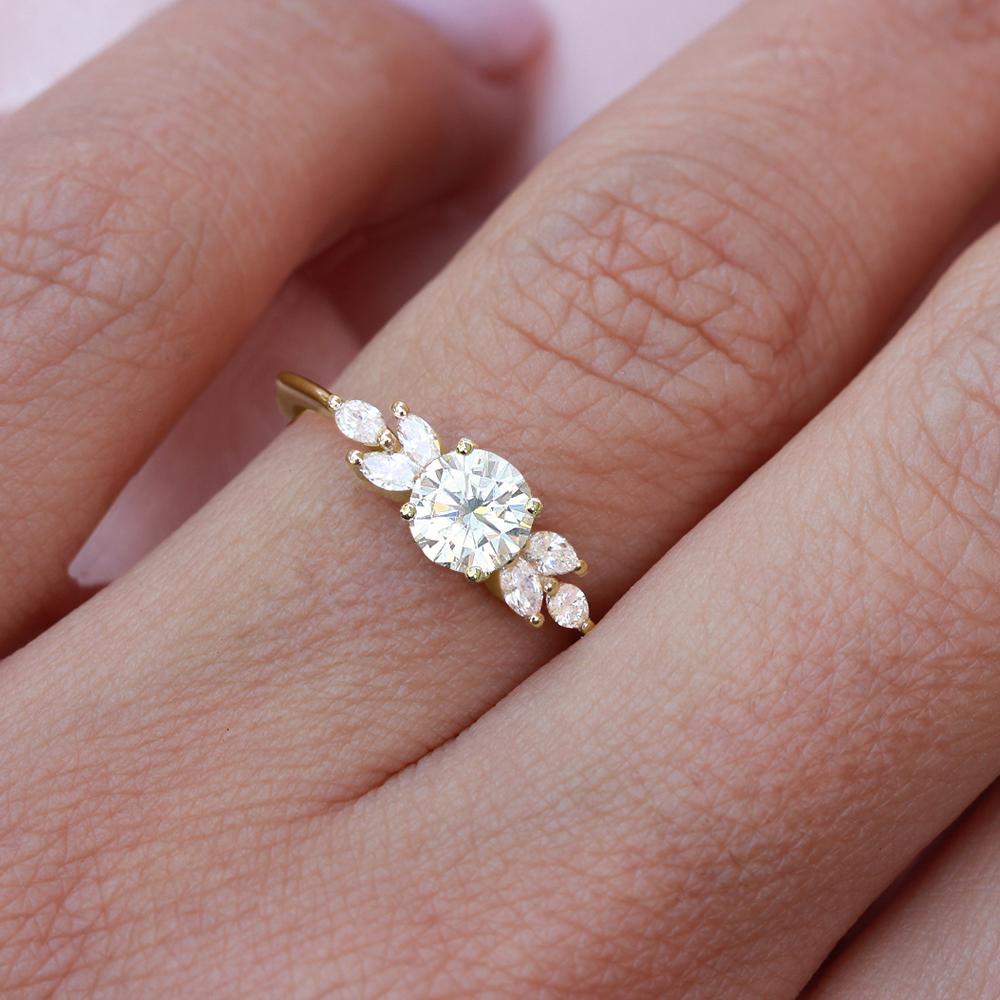 For Sale:  Round Moissanite and Marquise Diamond 14K Solid Gold Modern Ring Penelope 5