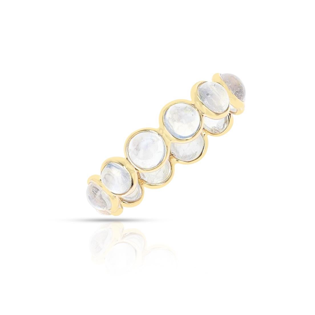 Shape: Round Cabochon

Stone: Moonstone

Metal: 14 Karat Yellow Gold (can be customized)

Style: Single Line Band

Ring Size: US 6.5 (can be customized, made to order, final sale)

Stone Weight: appx. 3 carats of Moonstone

Total Weight: 1.35 grams