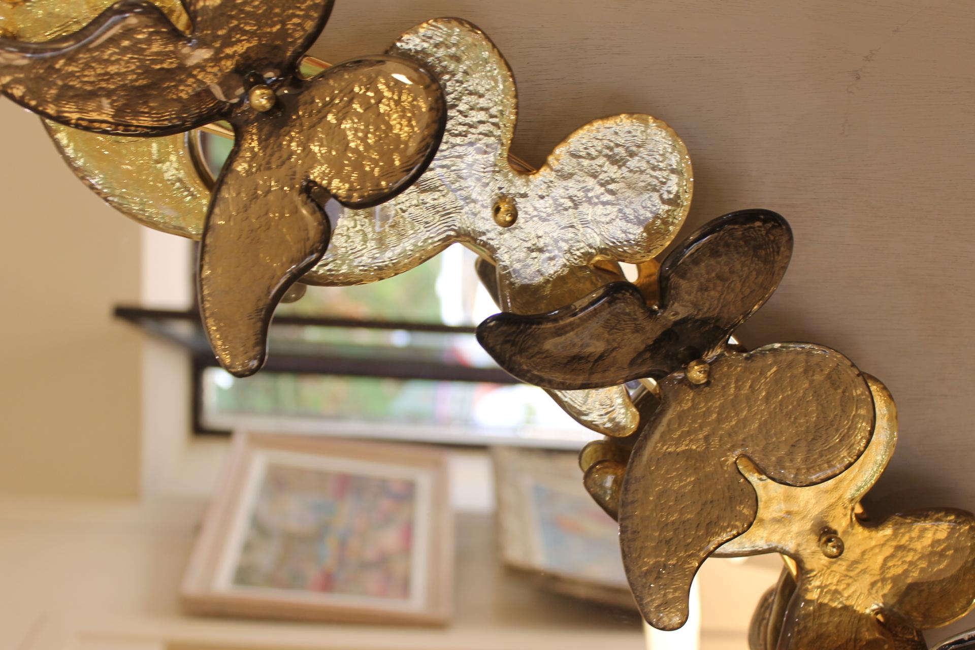 Round Murano mirror (Venice), golden butterflies For Sale 4