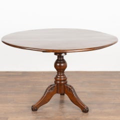 Round Narra Wood Pedestal Table, Philippines circa 1840-60