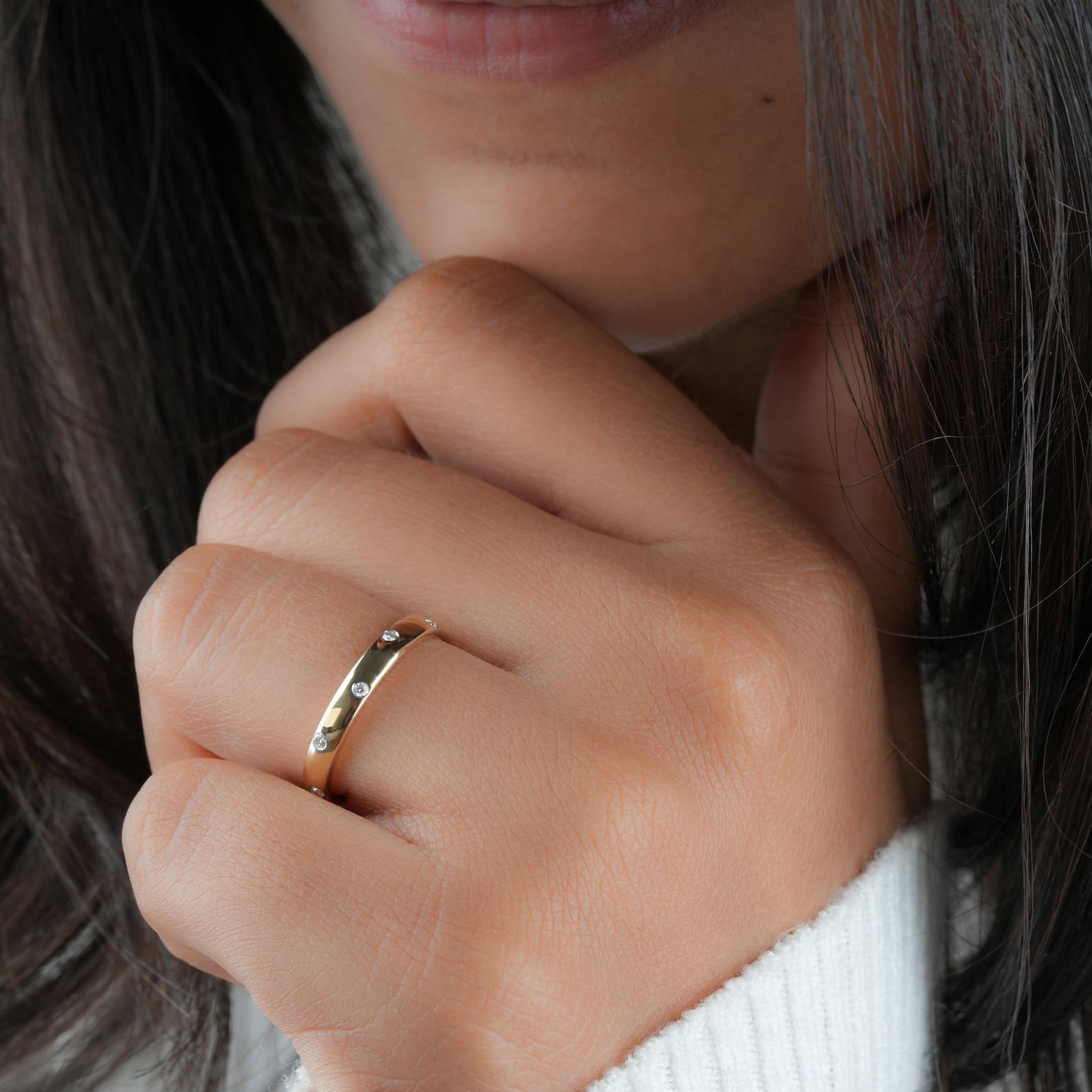 Round Cut Round Natural Diamond Bezel Band Ring 14k Gold Ring Bridal Full Eternity Band. For Sale
