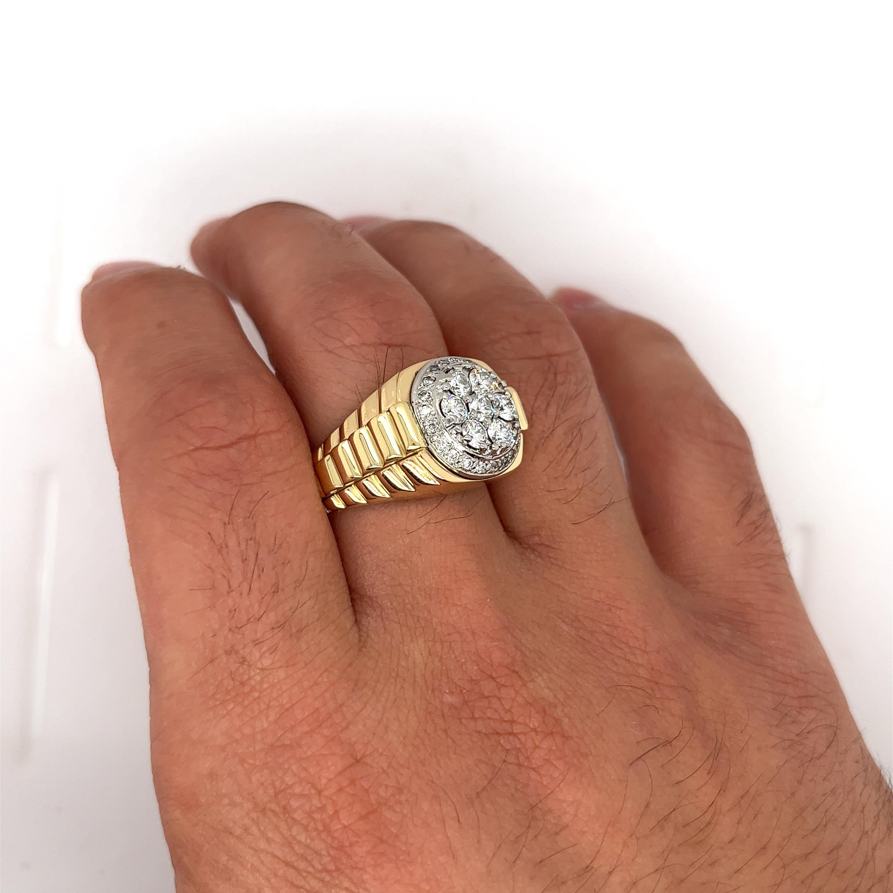 Round Cut Round Natural Diamond Cluster Mens Ring in 18K Gold Ribbed Shank