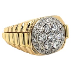 Round Natural Diamond Cluster Mens Ring in 18K Yellow Gold Ribbed Shank