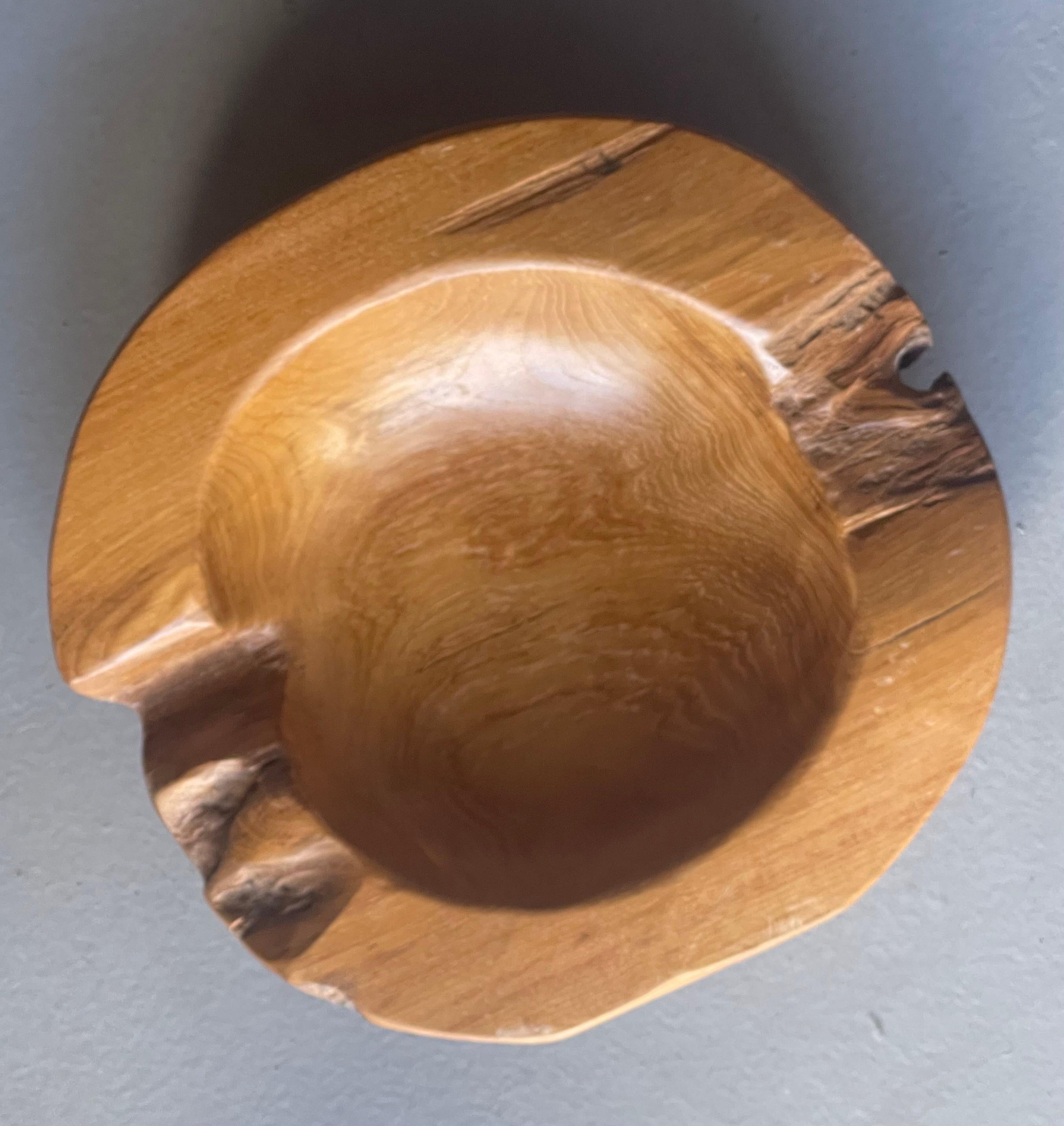 Round Natural Freeform Teak Bowl For Sale 3