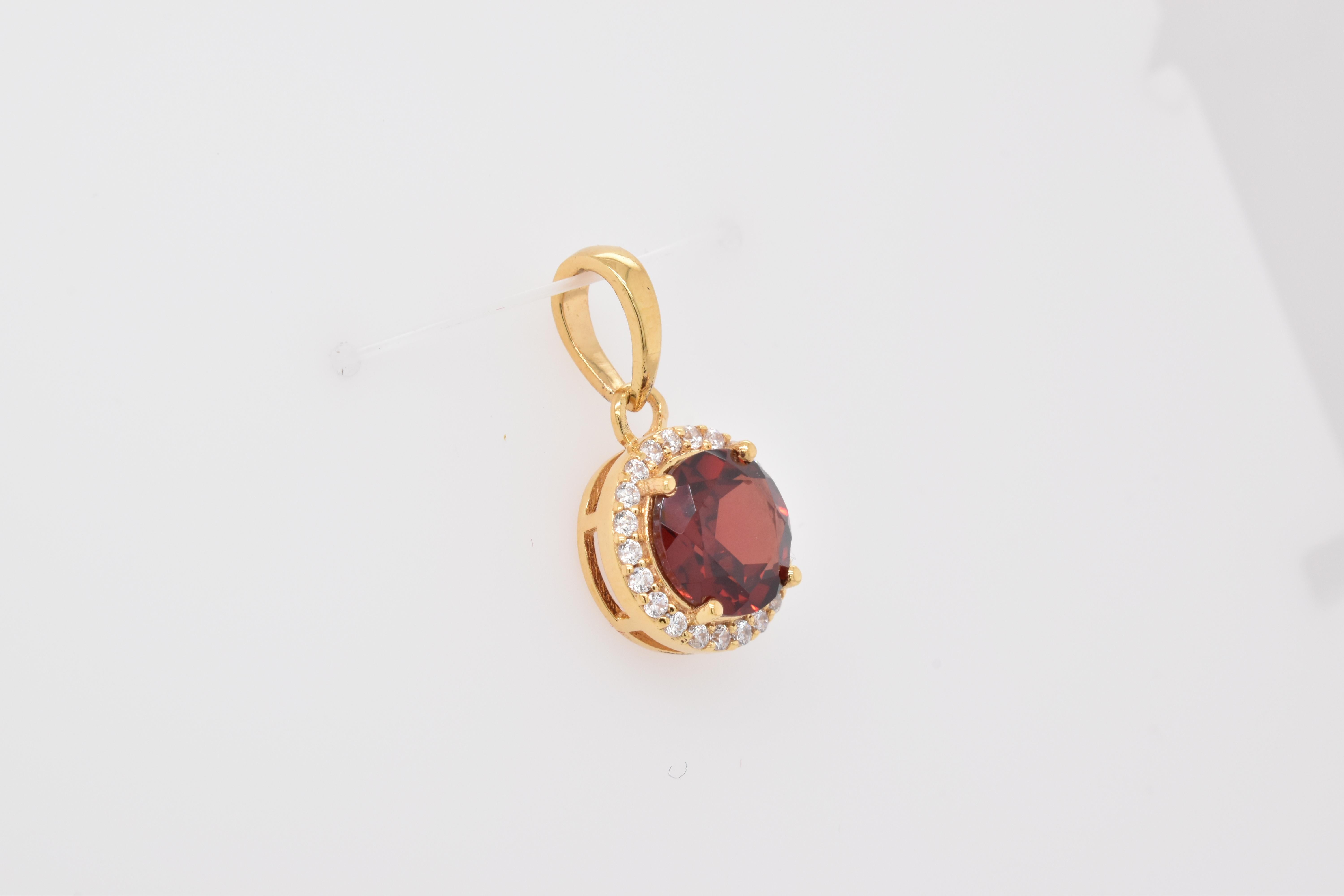Round  Natural Garnet And CZ Yellow Gold Over Sterling Silver Pendant In New Condition For Sale In Fort Lee, NJ