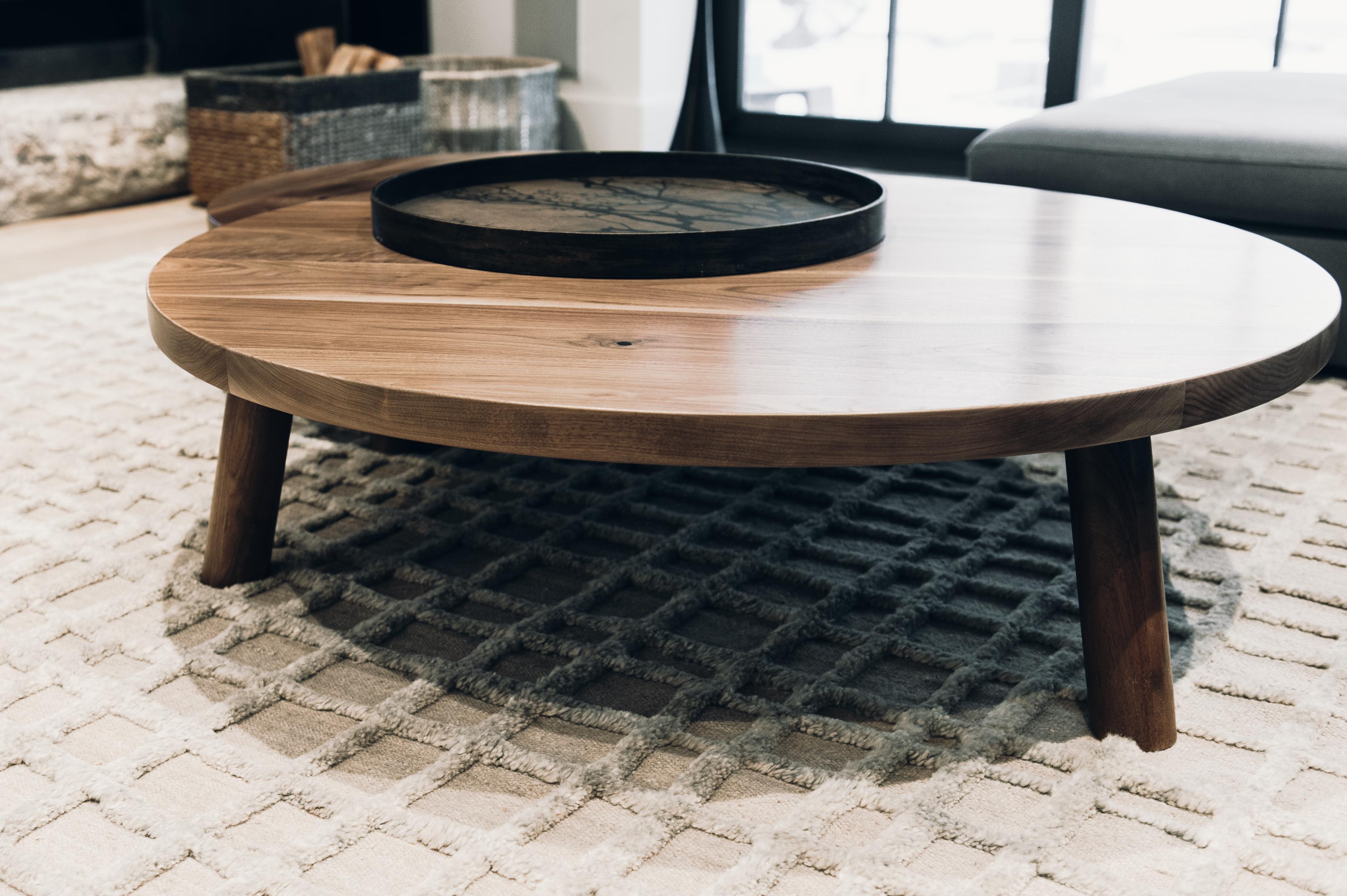 nesting round coffee tables