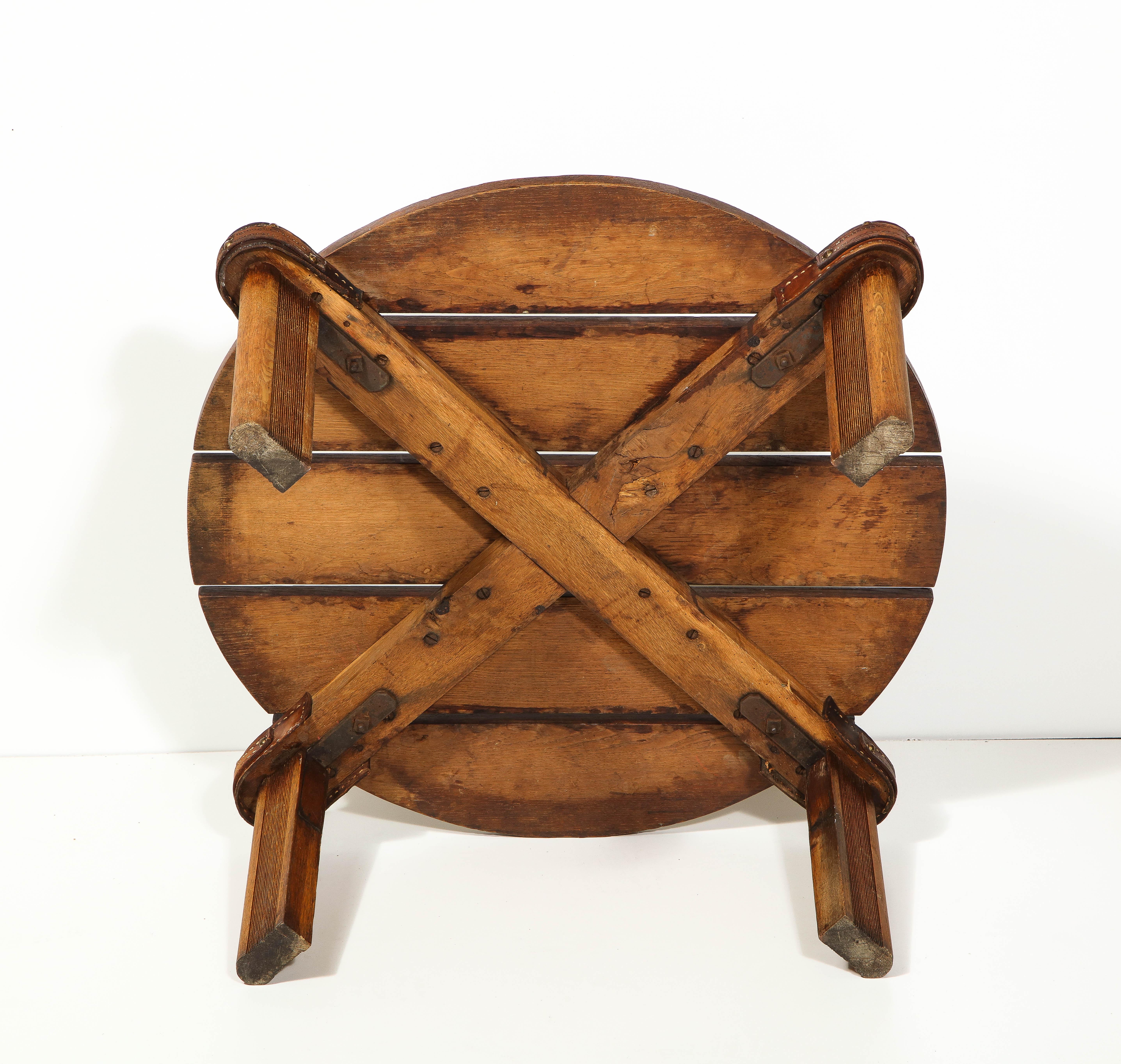 Round Oak and Leather Coffee Table by Jacques Adnet, France, c. Mid-20th Century For Sale 9