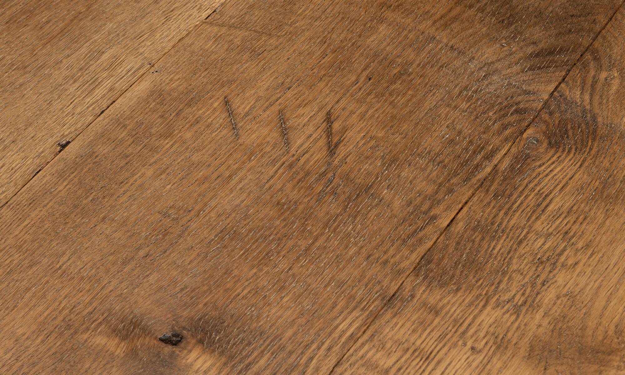 Belge Round Oak Coffee Table, Belgium circa 1960 en vente