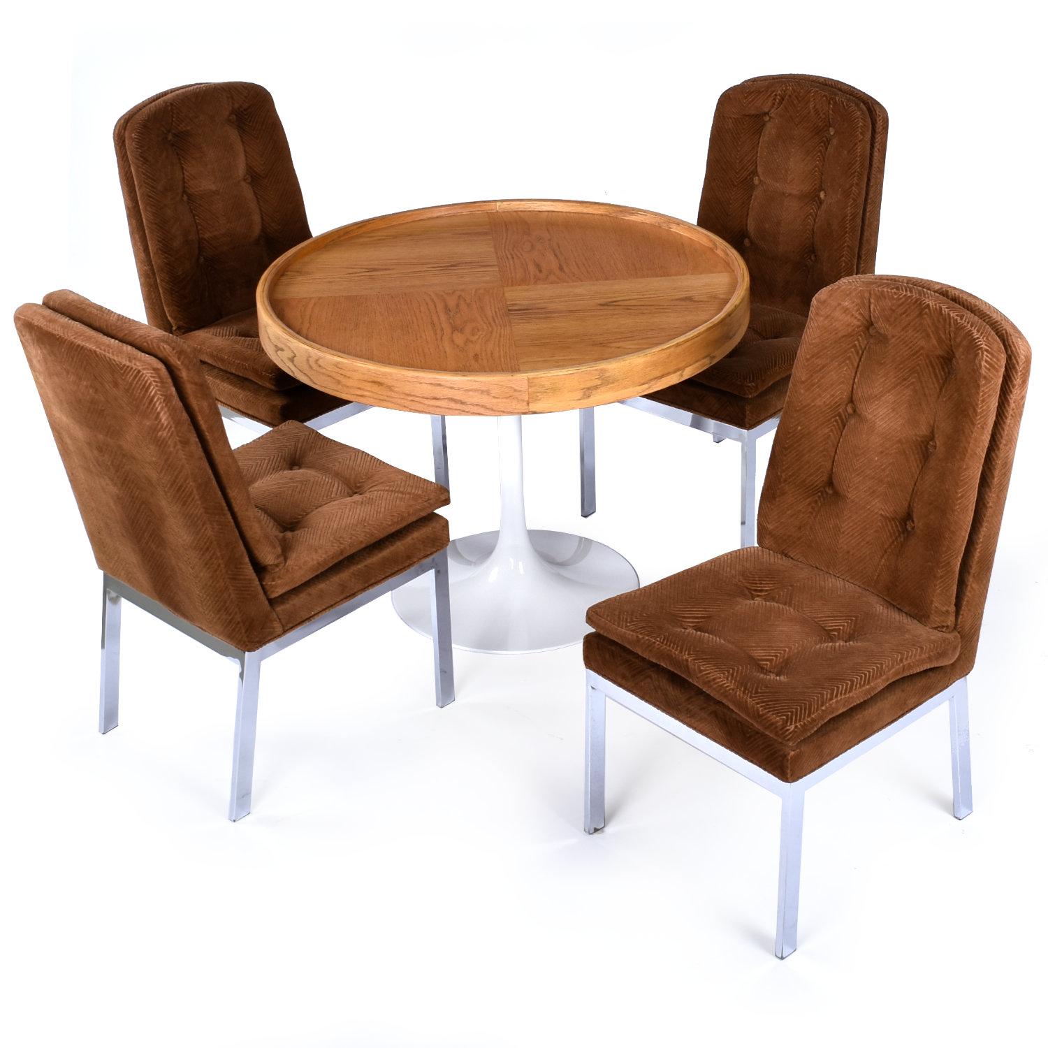 American Round Oak Tulip Pedestal Table with 4 Brown and Chrome Parsons Dining Chairs