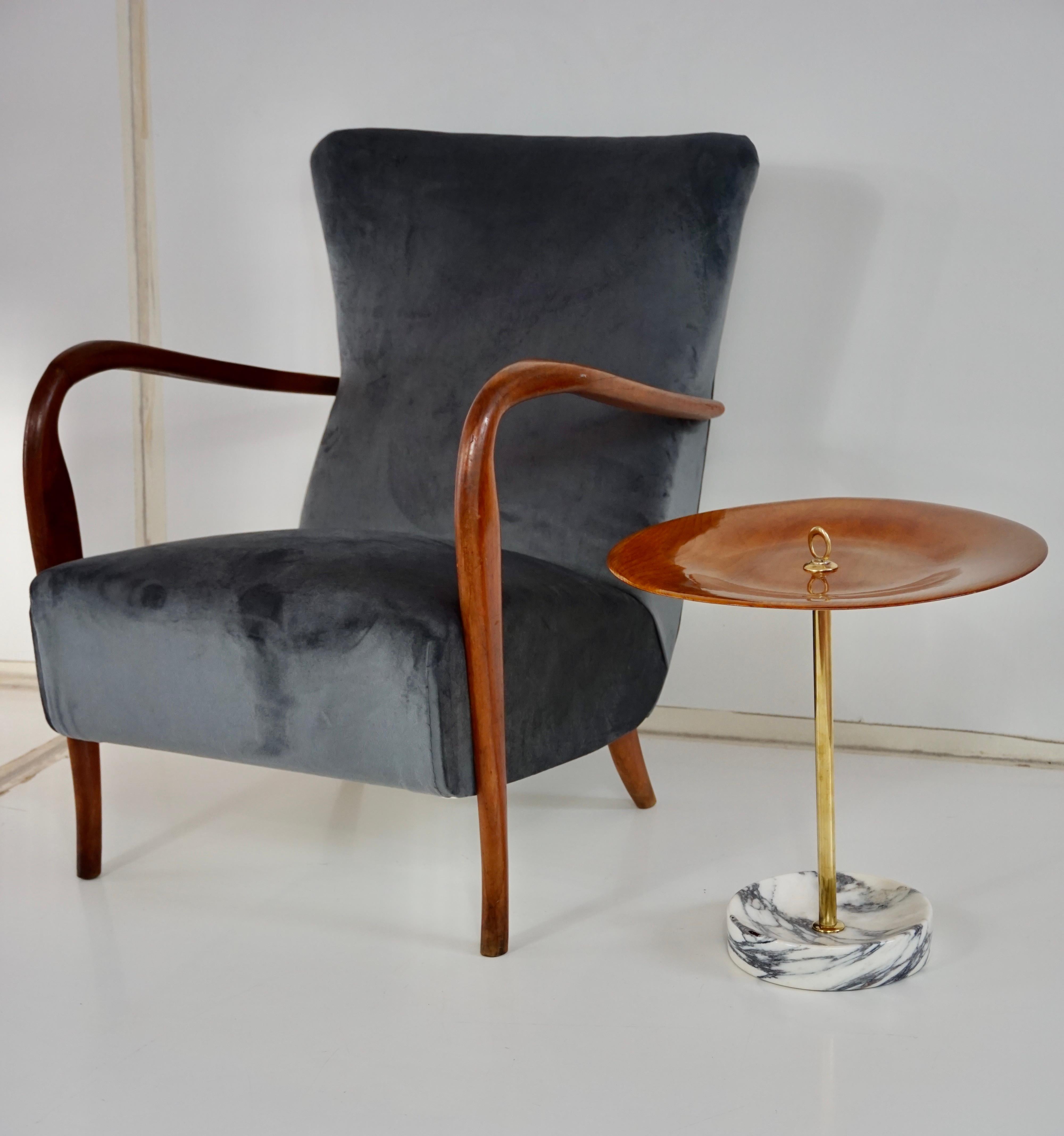 round occasional side table, ash, brass and marble C5 Lorenzo Ciompi, 2025 For Sale 6