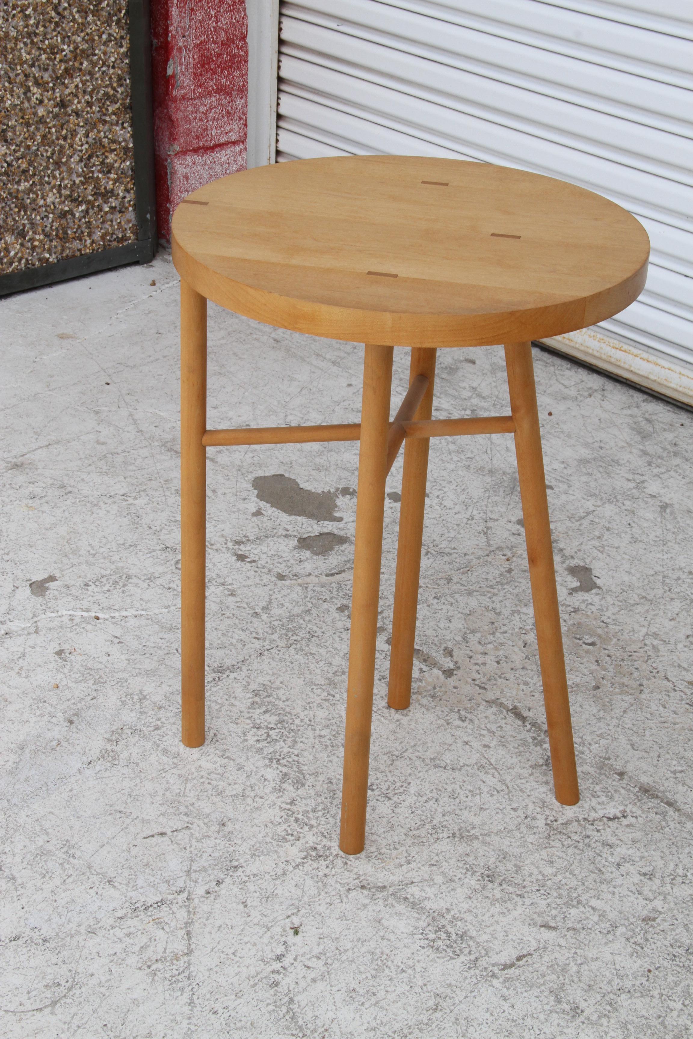 Mid-Century Modern Round Occasional Table By Richard Meier For Sale