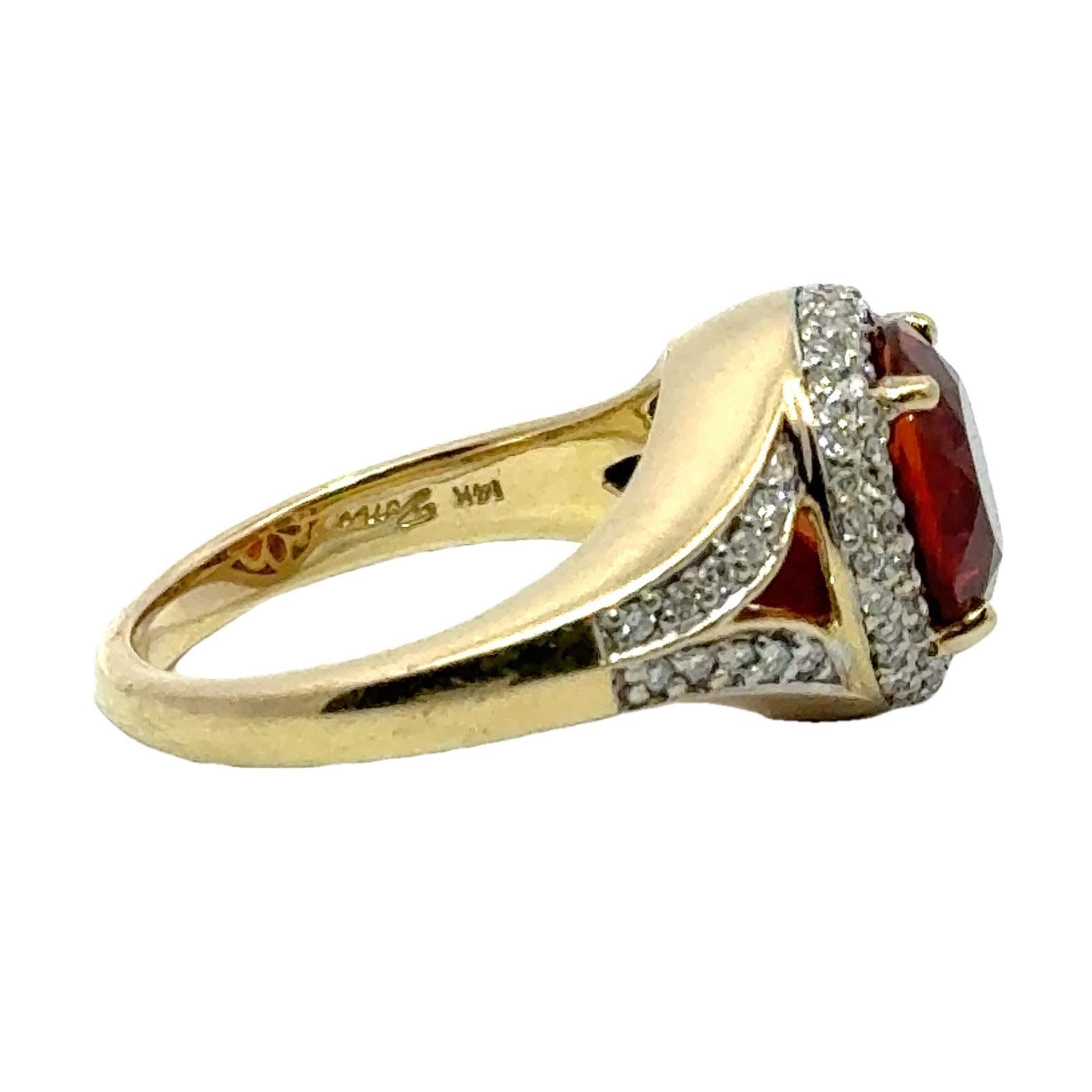 Round Orange Citrine Diamond 14 Karat Yellow Gold Cocktail Ring In Excellent Condition In Boca Raton, FL