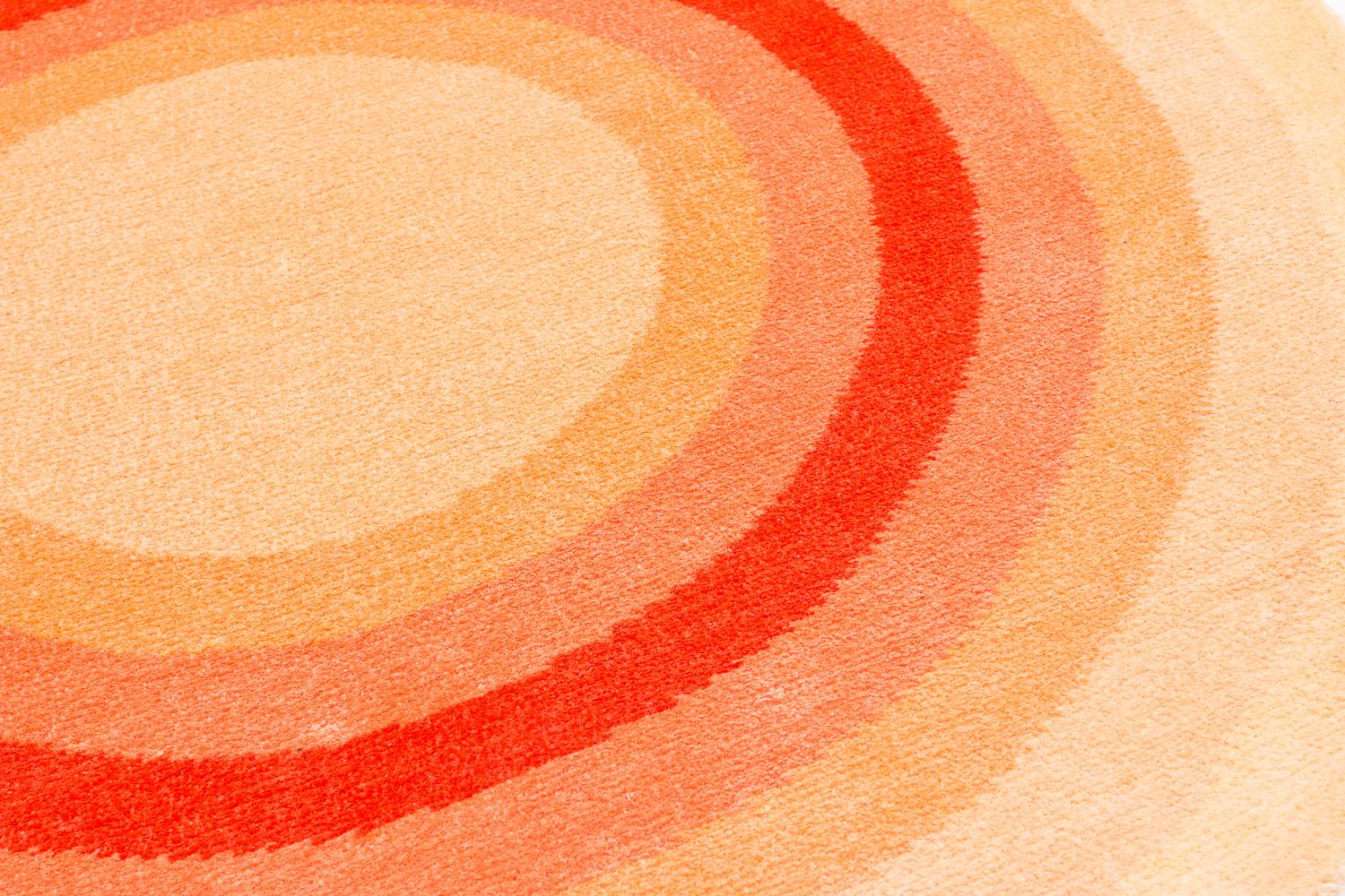 Hand-Knotted Round Orange Pop Silk and Wool Accessory Rug Zelda Bullseye by Joseph Carini For Sale