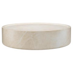 Table basse ronde d'extérieur, Model L, effet marbre, design moderne.