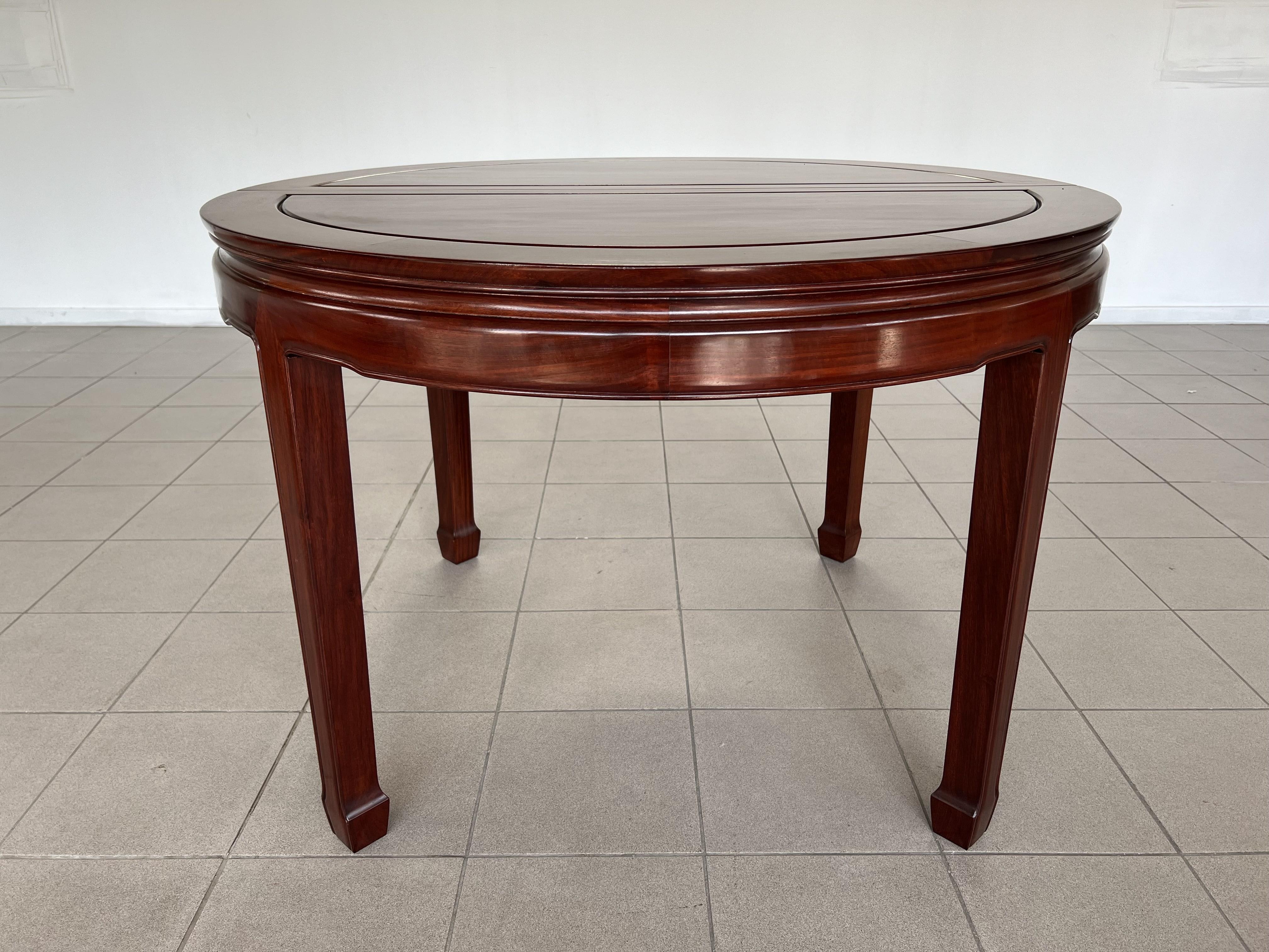 Table de salle à manger ronde/ovale extensible en bois de rose de style chinois Ming en vente 4