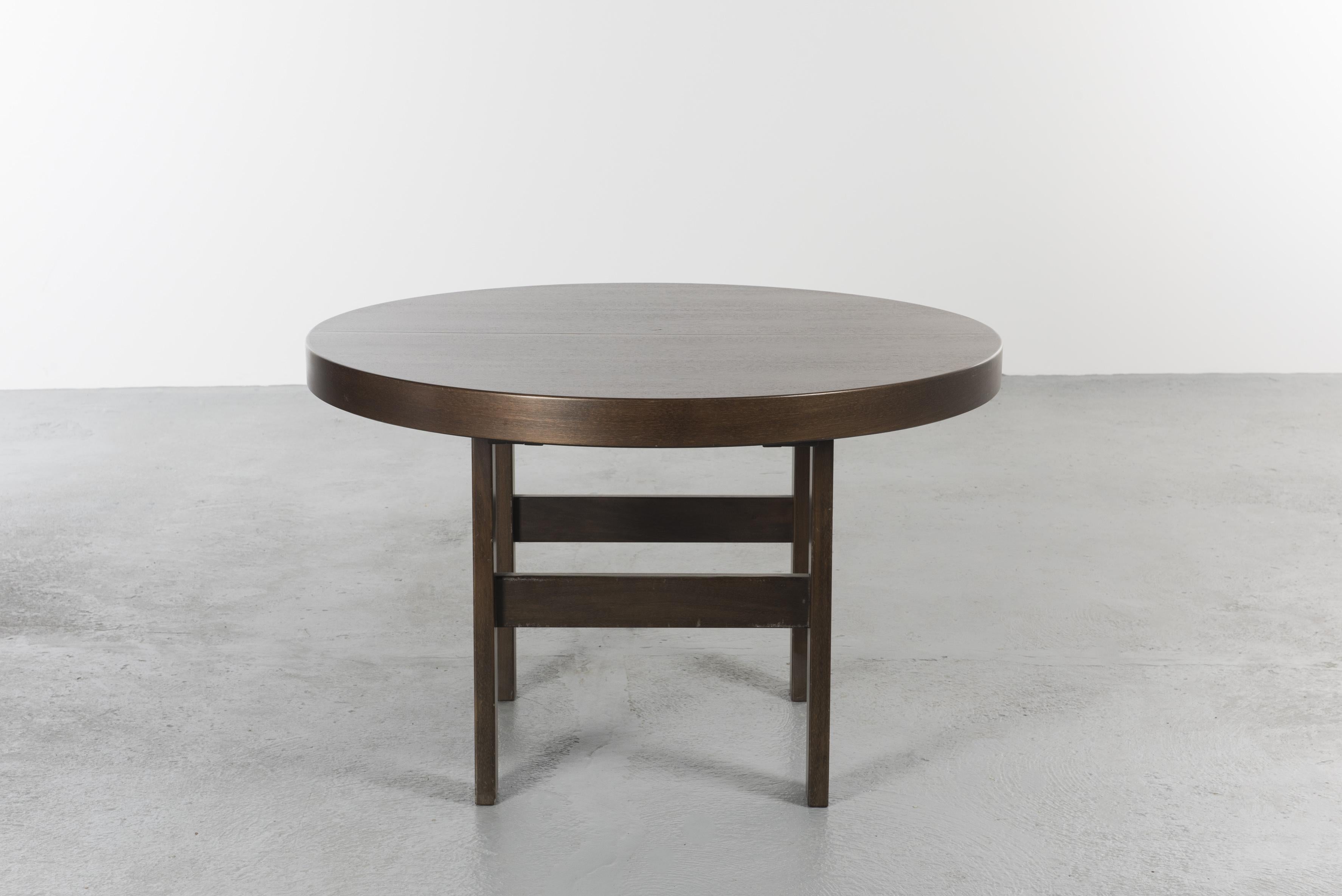 Swiss Round/Oval Table with Extension Leaves in Veneered Oak, Black Stained, 1960s For Sale