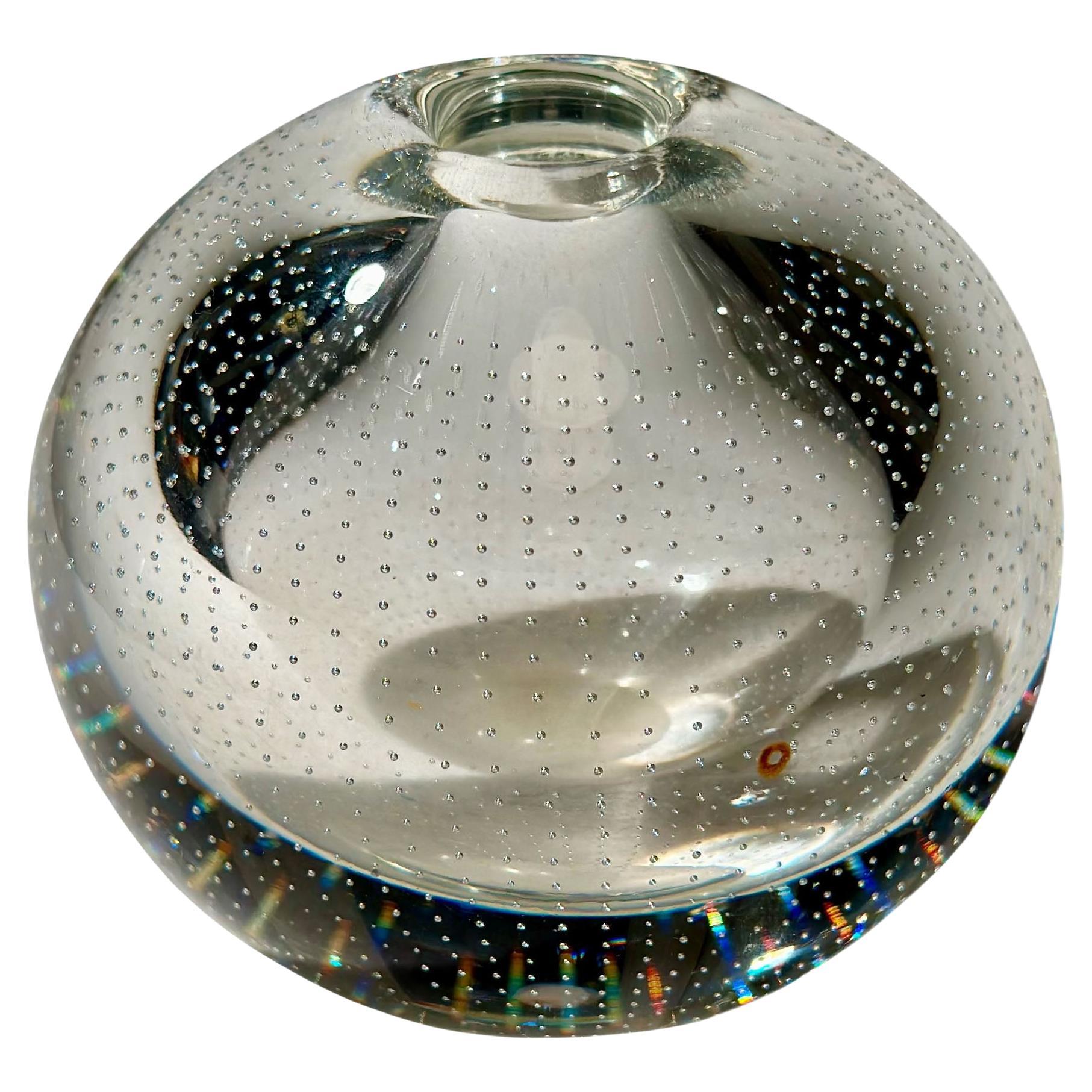 Round Pairpoint Vase