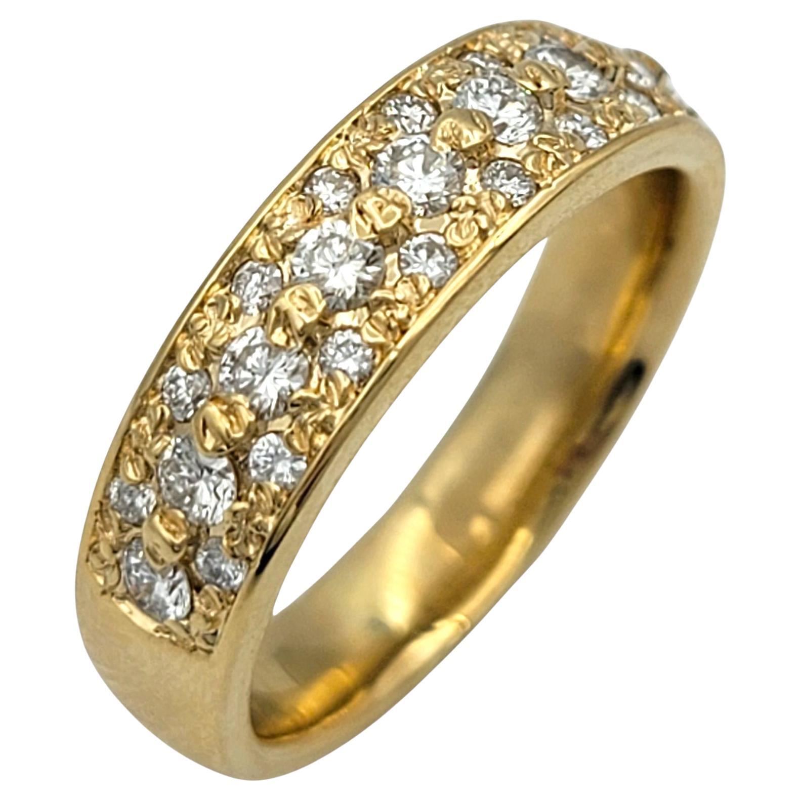 Bague semi-éternelle en or jaune 18 carats pavé de diamants ronds
