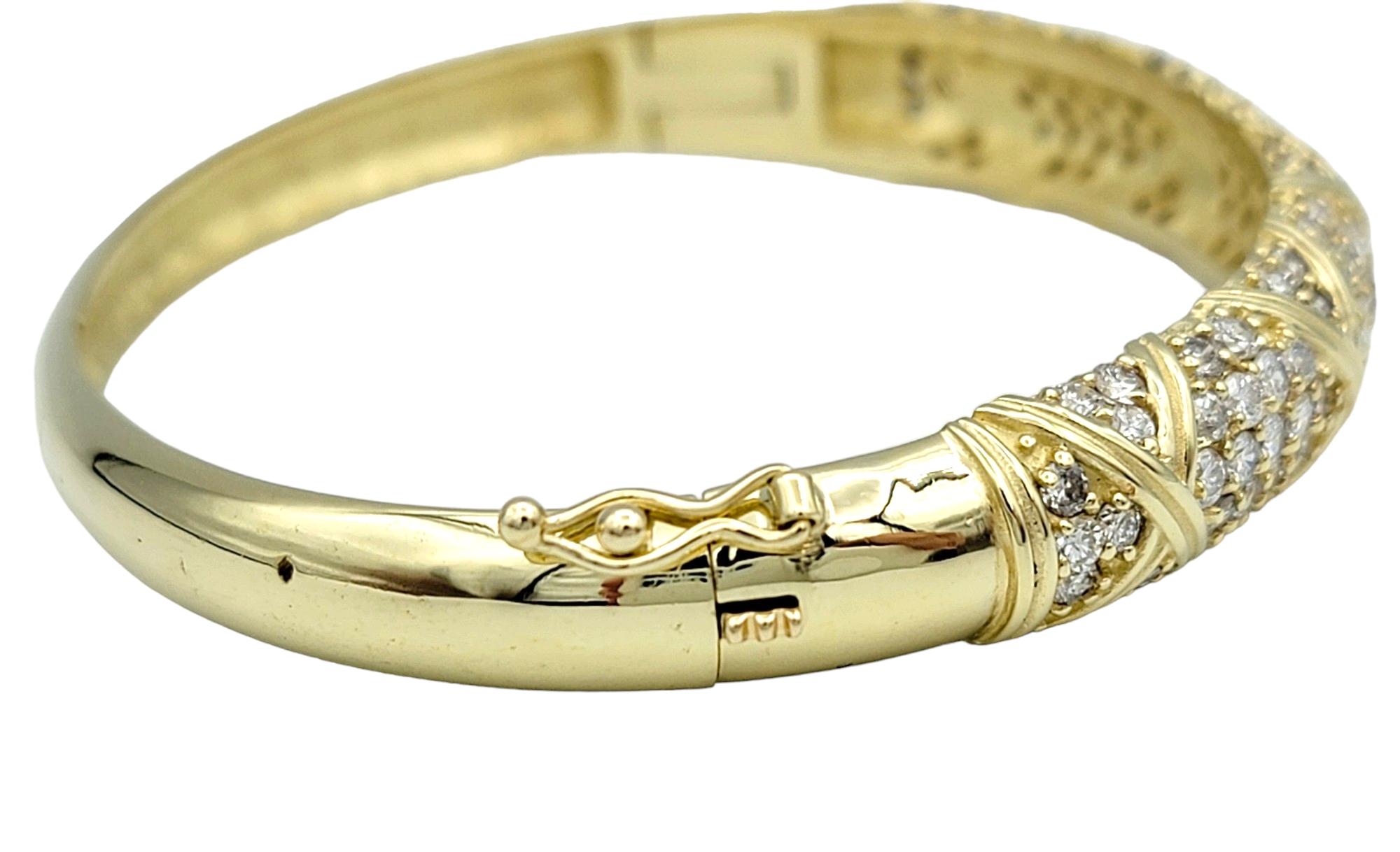 Women's Round Pavé Diamond 'X' Motif Bangle Bracelet in Polished 14 Karat Yellow Gold For Sale