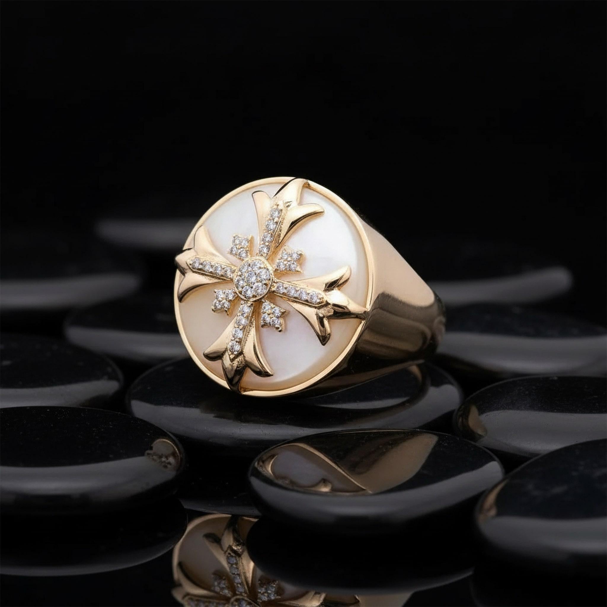 En vente :  Bague de chevalière en or jaune 14K (ou 18k sur demande) à perles rondes et diamants 3