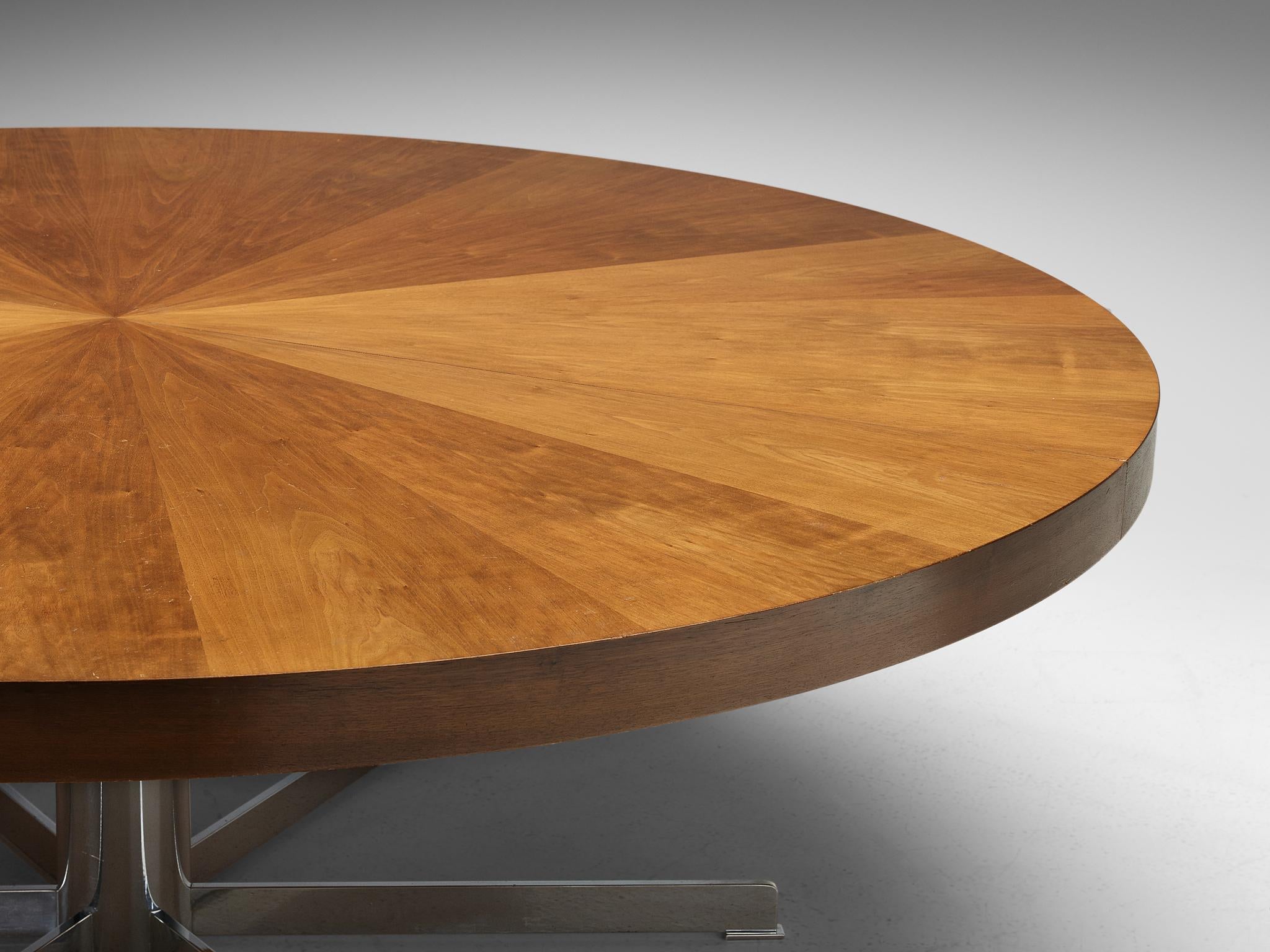 large round conference table