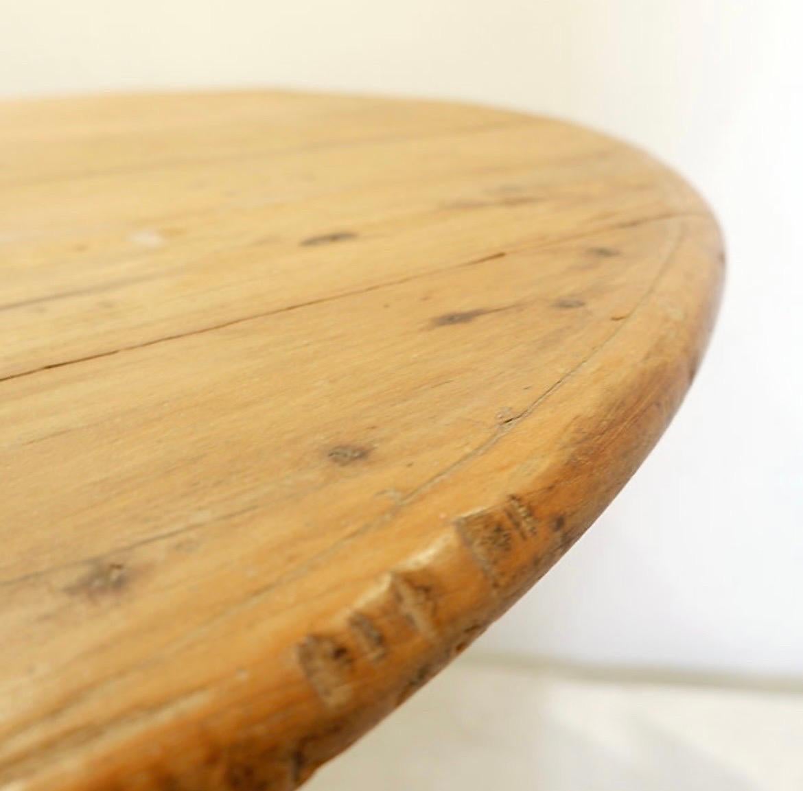 Mesa redonda con pedestal Ø 95cm Pino en venta