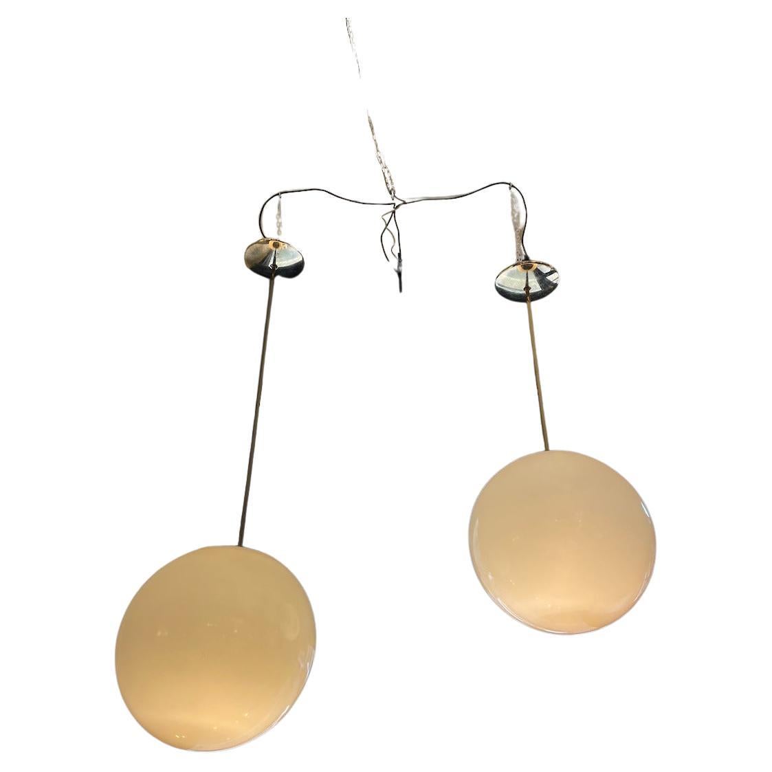 Lampes suspendues rondes en laiton et Lexan, 1970 en vente