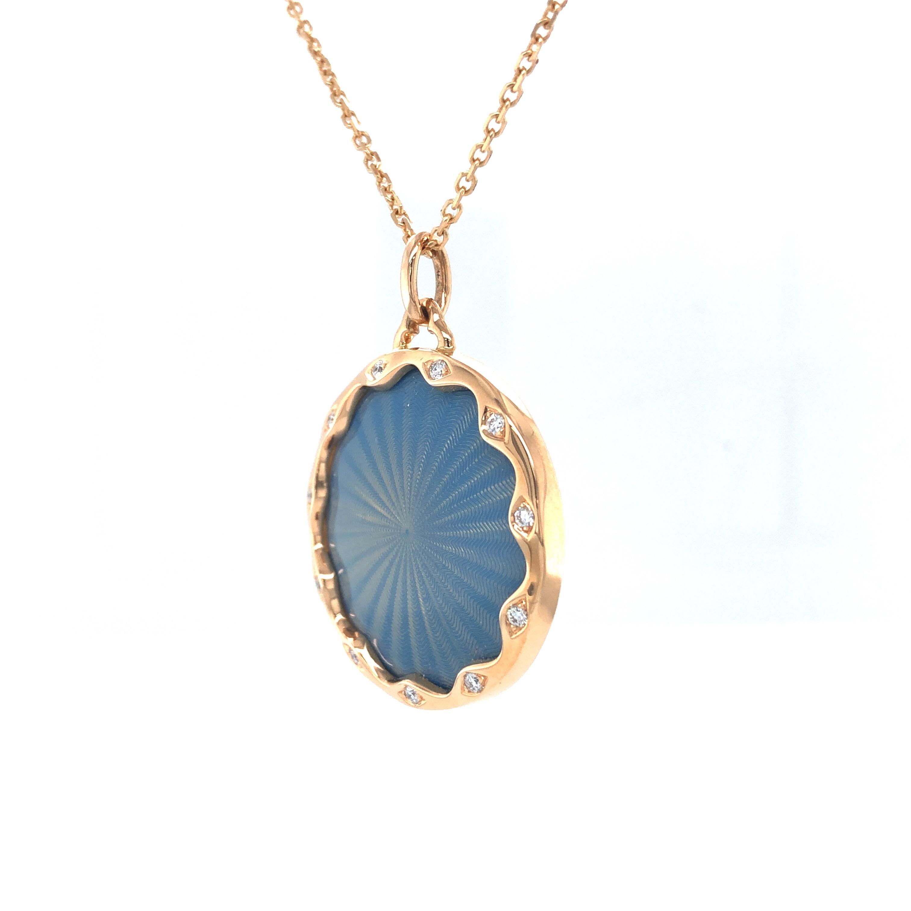 Collana con pendente Victor Mayer, oro rosa 18 ct, smalto vitreo opalescente blu cielo su fondo inciso a guilloché, 11 diamanti, totale 0,16 ct, taglio brillante G VS, diametro 27,2 mm

Informazioni sul creatore Victor Mayer
Victor Mayer è rinomato