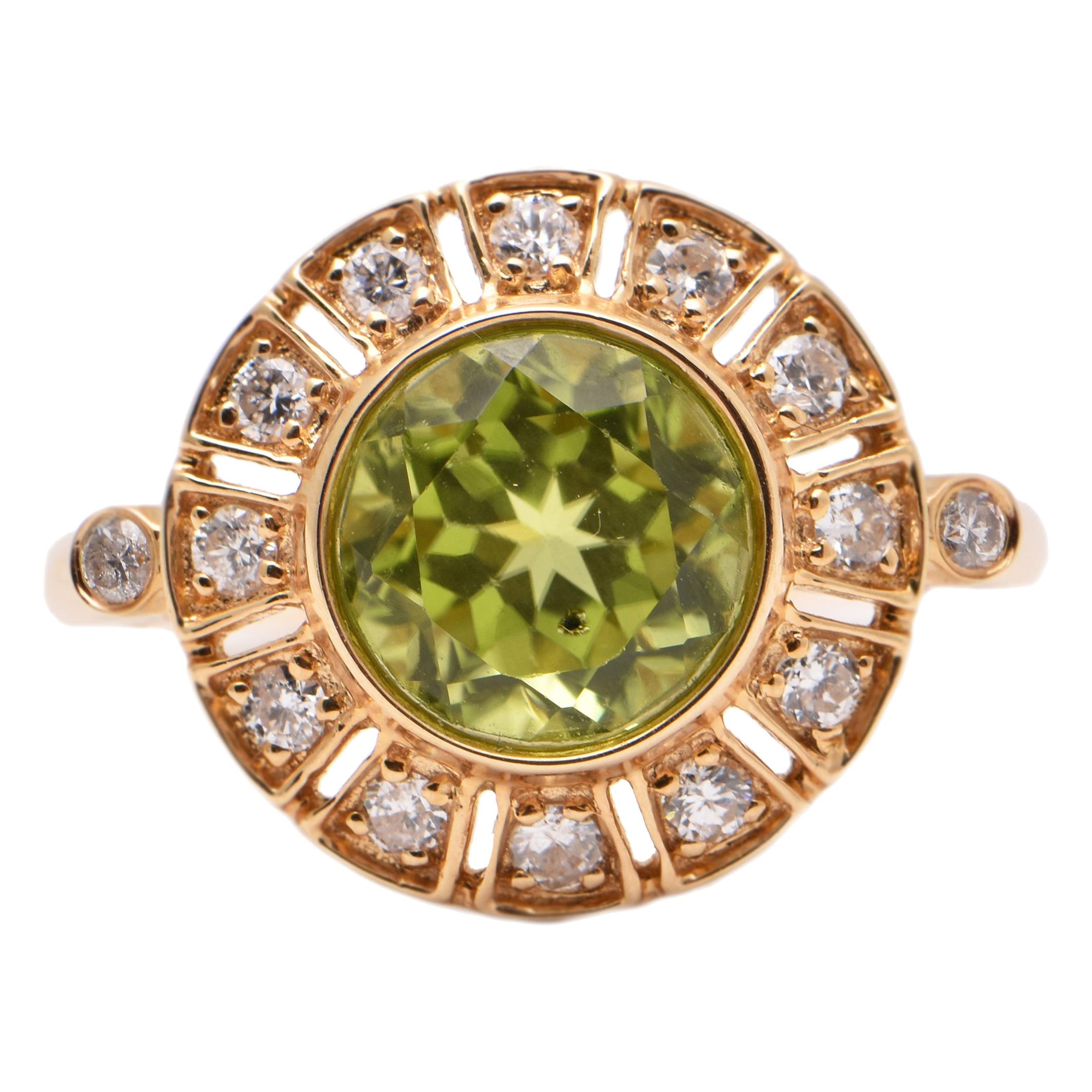Round Peridot and Diamond Cocktail Ring in 18 Carat Yellow Gold For Sale