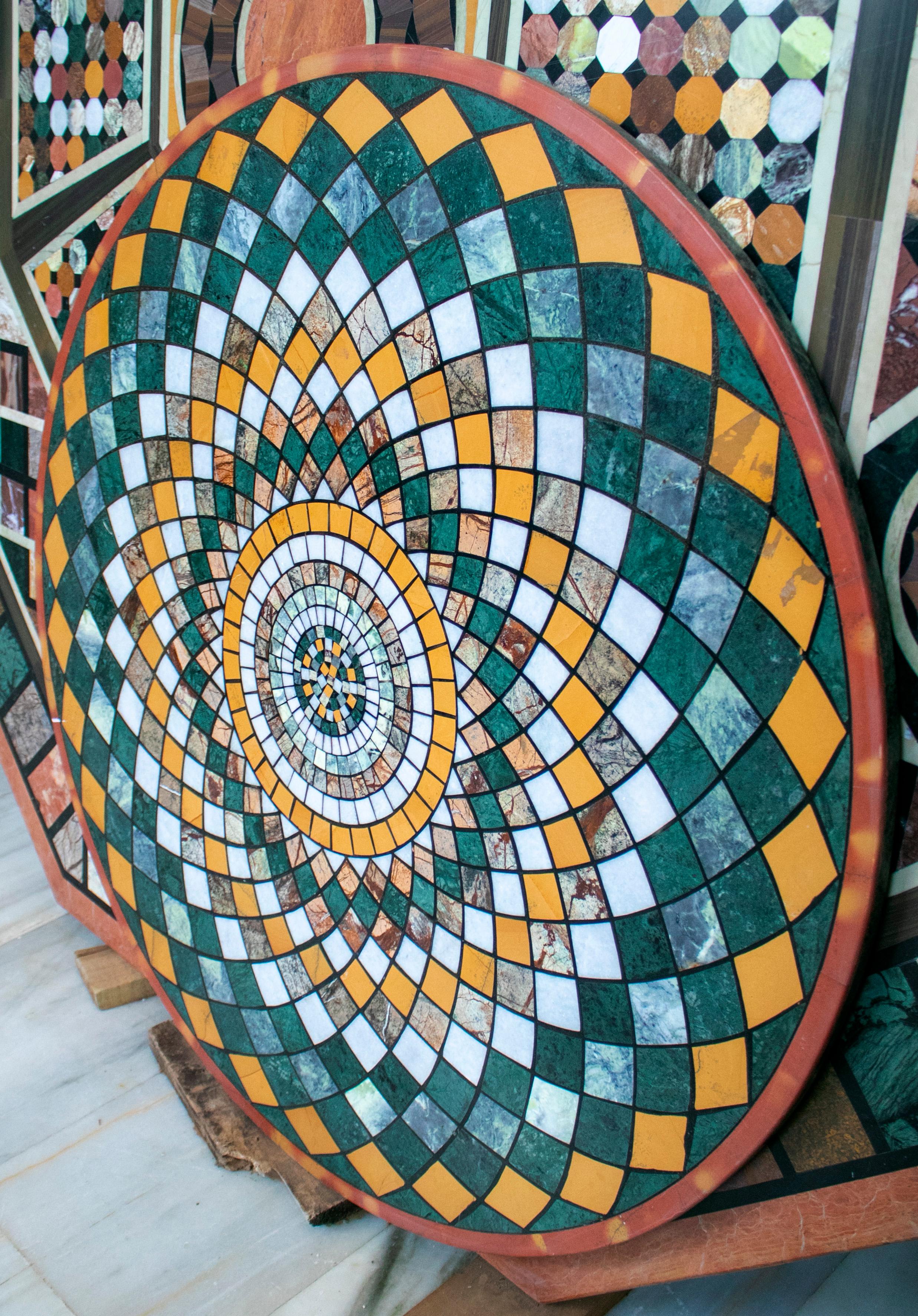 how to mosaic table top