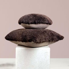 Round Pillow New Zealand Lambskin - 14" Brown Chestnut
