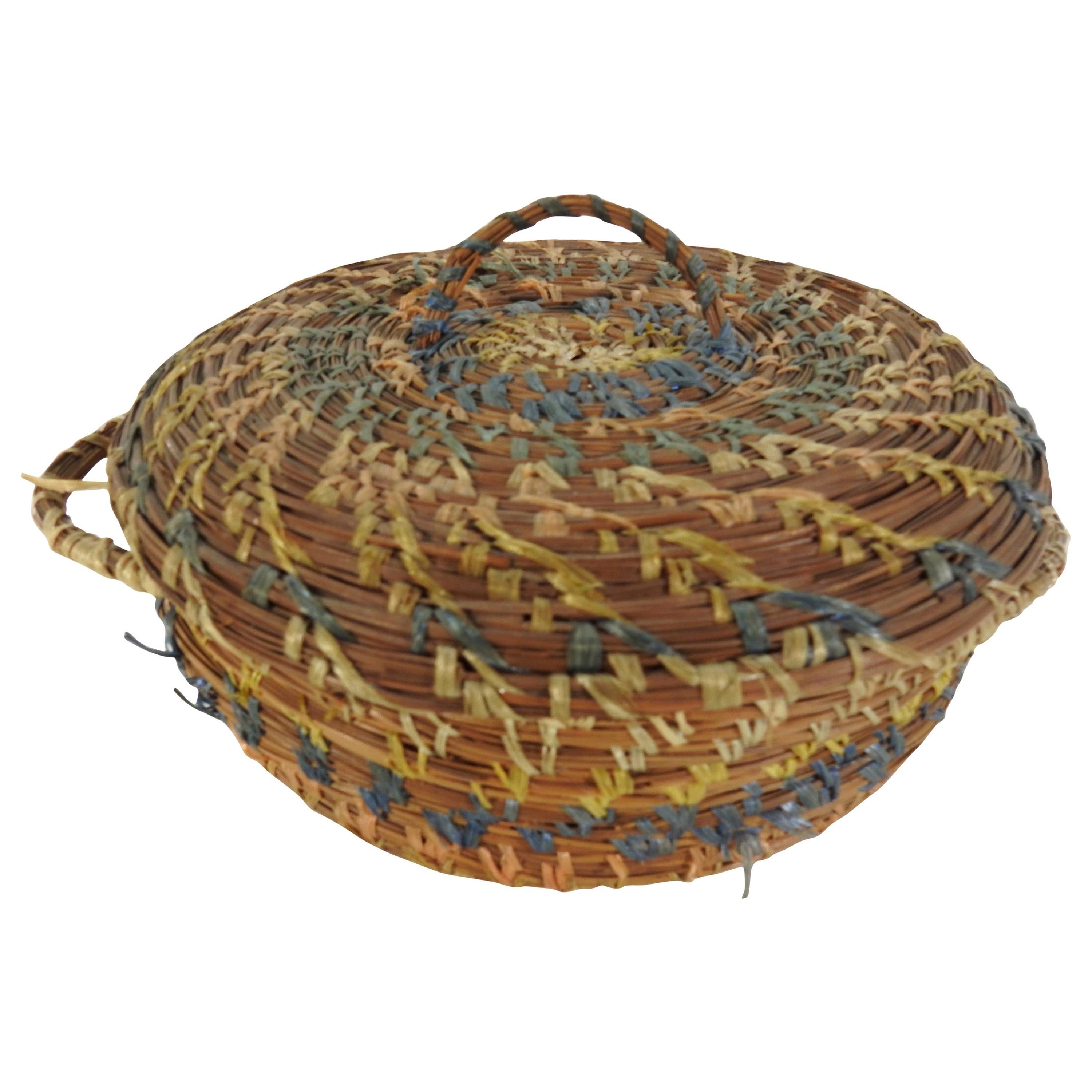 Round Pine Needle Basket Sewing Basket Vintage For Sale
