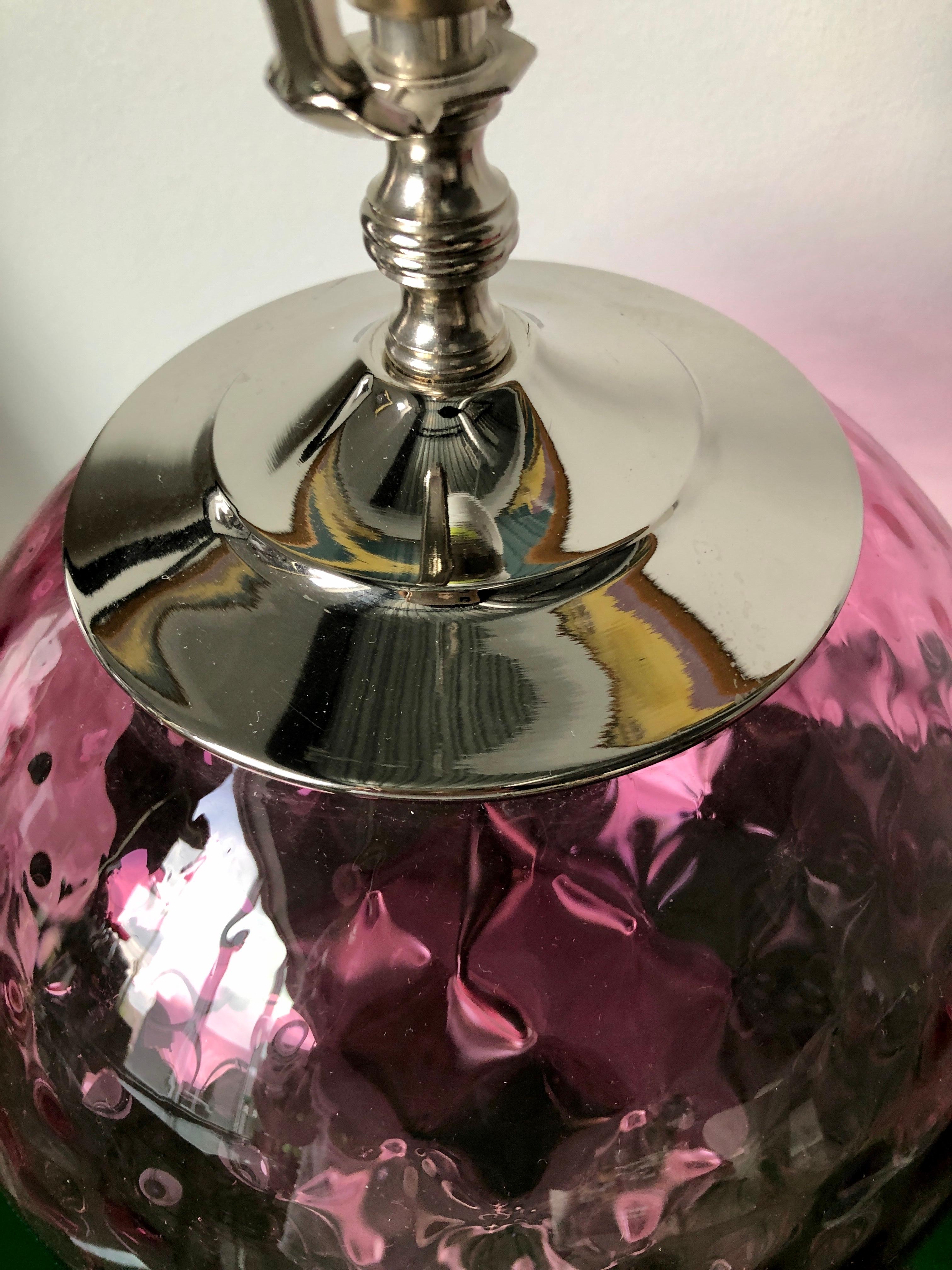Round Pink Murano Faceted Glass w/ Chrome Accents Atop a Lucite Base Table Lamp For Sale 4