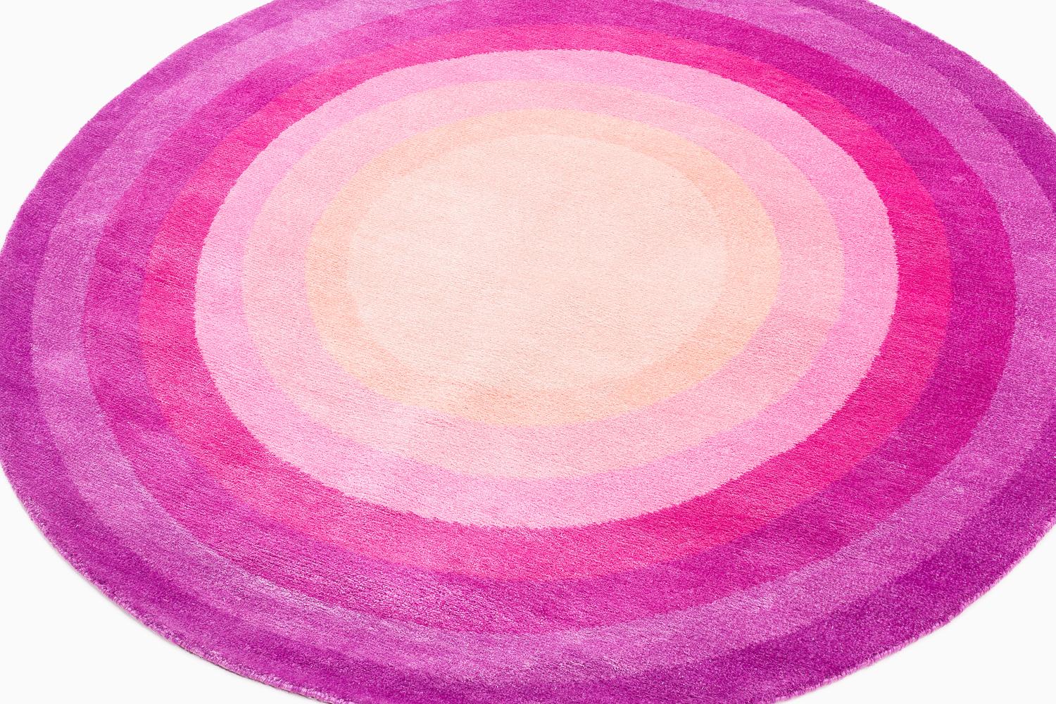 Introducing Bullseyes: The Icons, Carini Carpets' first limited-edition collection of round rugs. Renowned for innovative designs, Carini has long crafted variations of round accessory rugs, but this collection marks a first—each piece conceived as