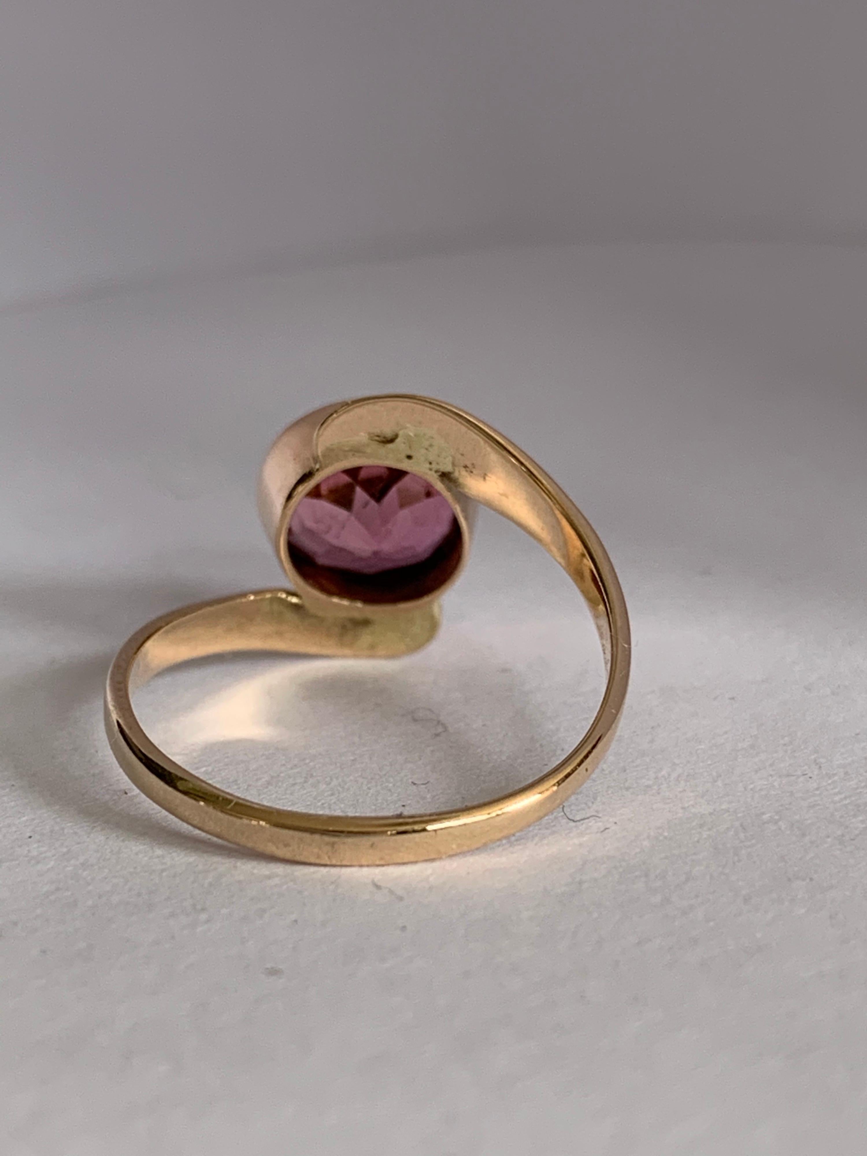 Women's 14K Yellow Gold Round Cut Pink Tourmaline Ring For Sale