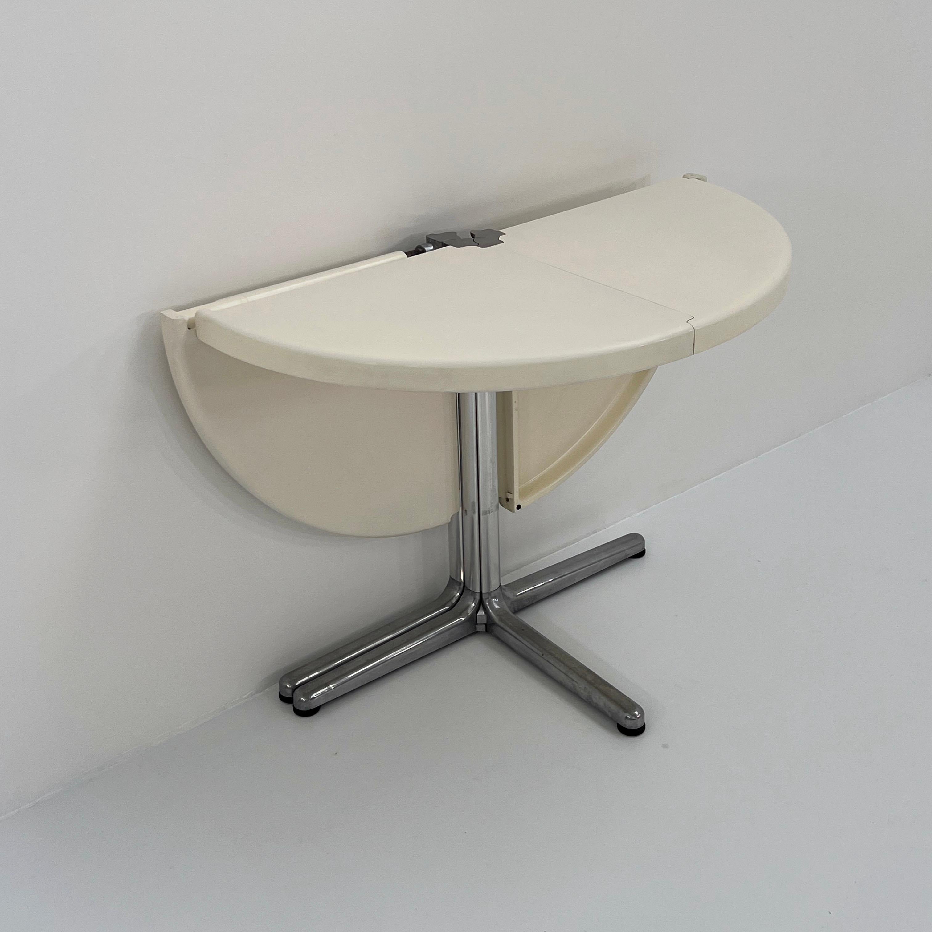 Metal Round Plana Folding Table by Giancarlo Piretti for Castelli, 1970s